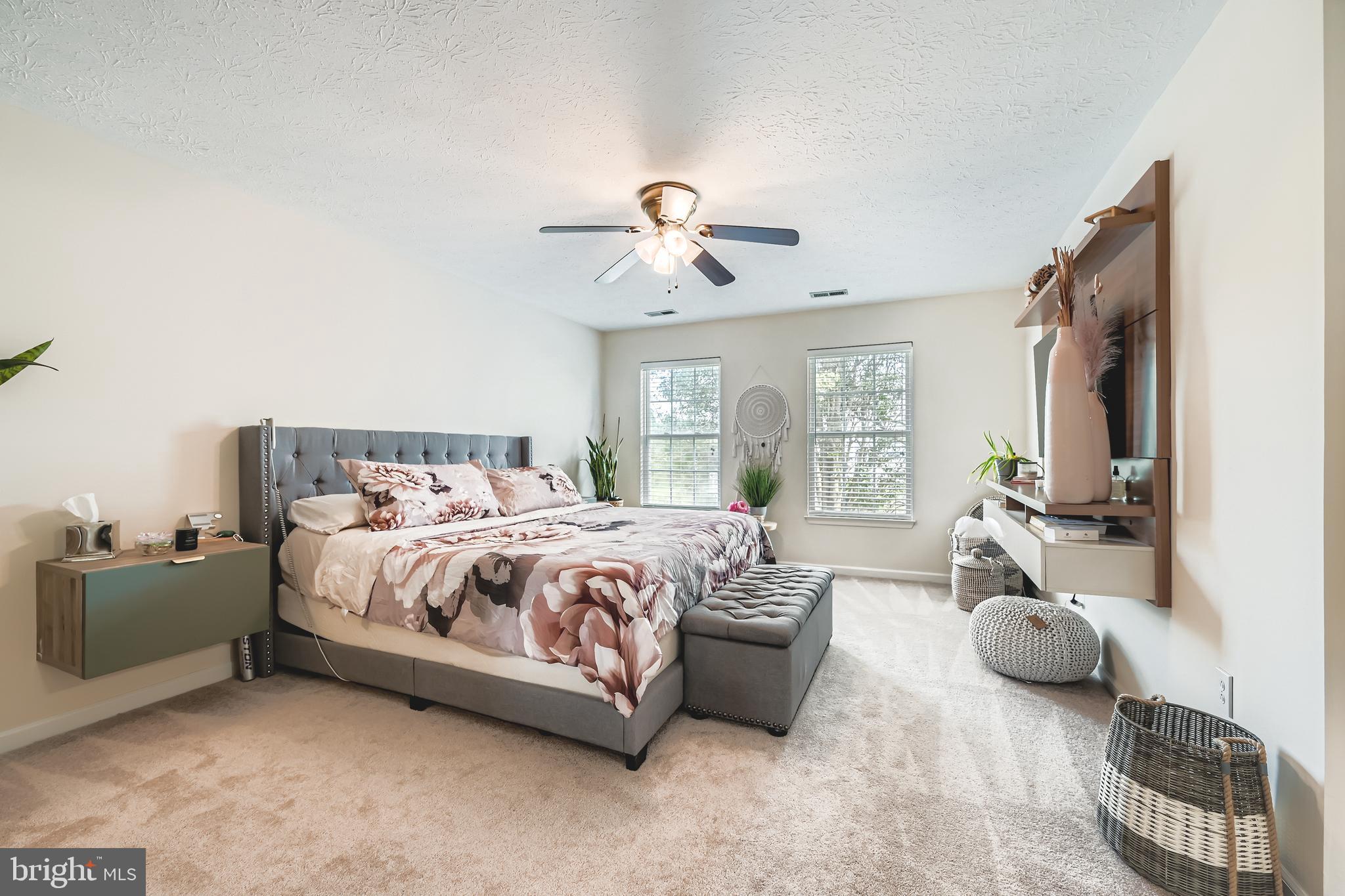 ECKER'S HOLLOW - Residential