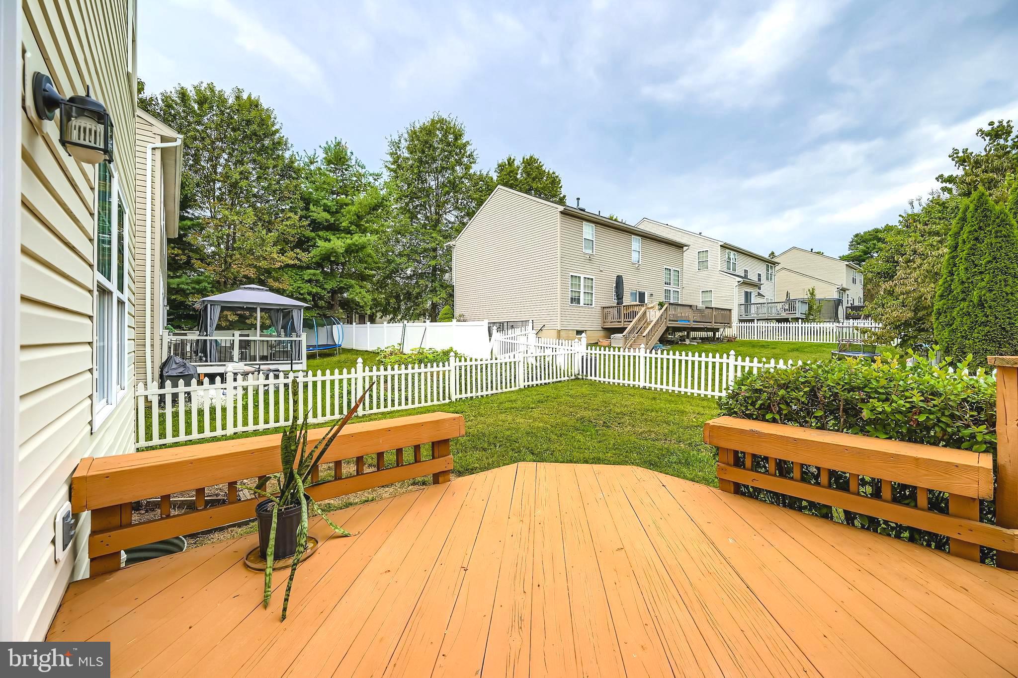 ECKER'S HOLLOW - Residential