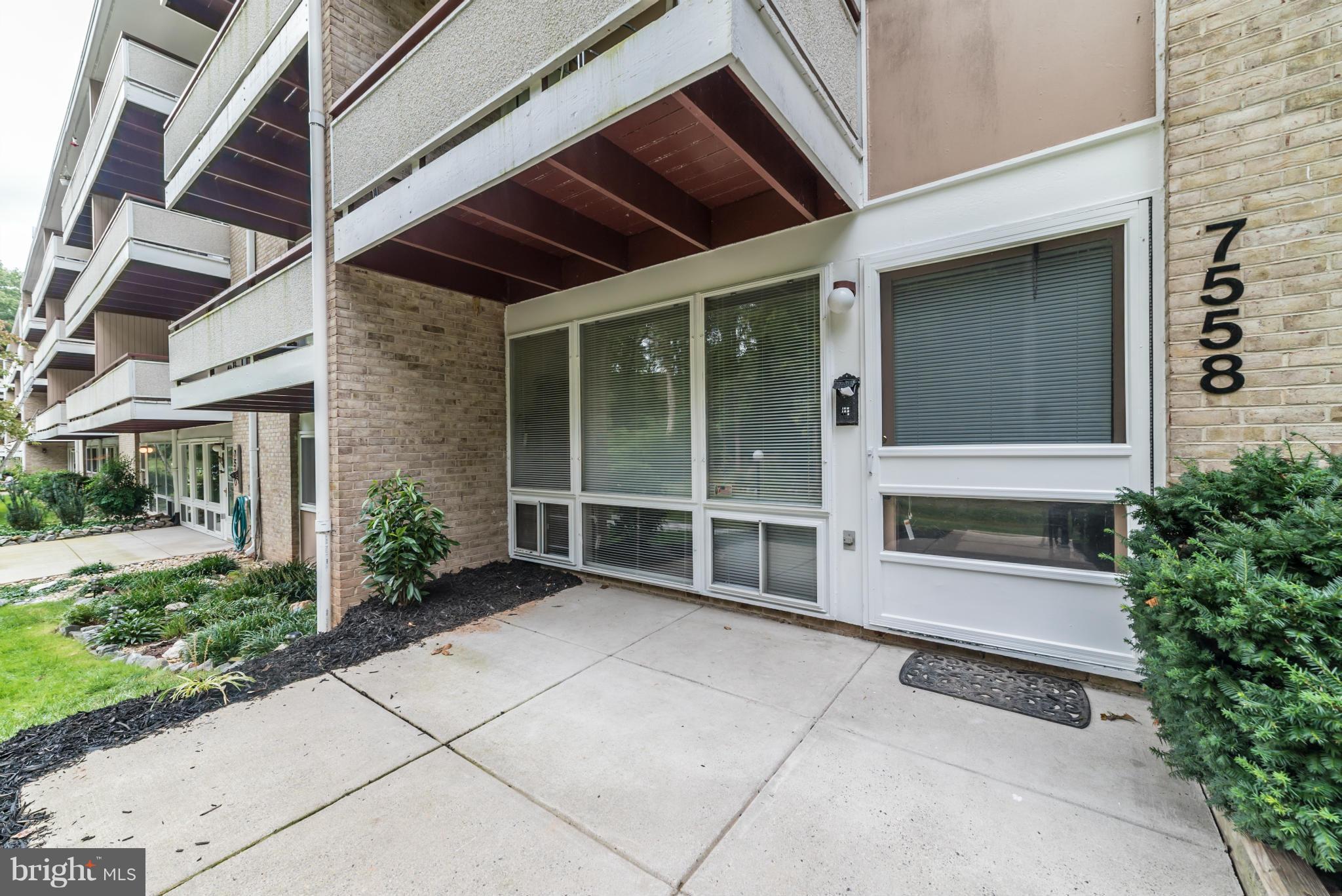 Renovated!!A MUST SEE! Spacious, Beautiful 2BR 2BA condo in prestigious Bethesda! Open floor plan! Lrg front patio facing wooded views & trails Huge BRs,both with full private bath.New Kitchen w custom cabinets, GR counter top, SS appliances, New ceramic tiled bathrooms w new vanities,lights, New Wooden floors, Move in ready!!