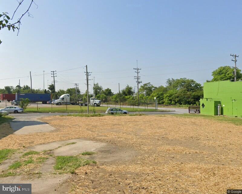 Opportunity knocks here very loudly... This large and cleared parcel is 100' wide x 115' deep. Land is zoned residential and must remain residential per the community association. Buyer at buyers expense is to verify all zoning, planning and potential development for the future. Property is being sold as is and seller will allow for a small feasibility study period paid by the buyer at buyer's full expense with acceptable offer.