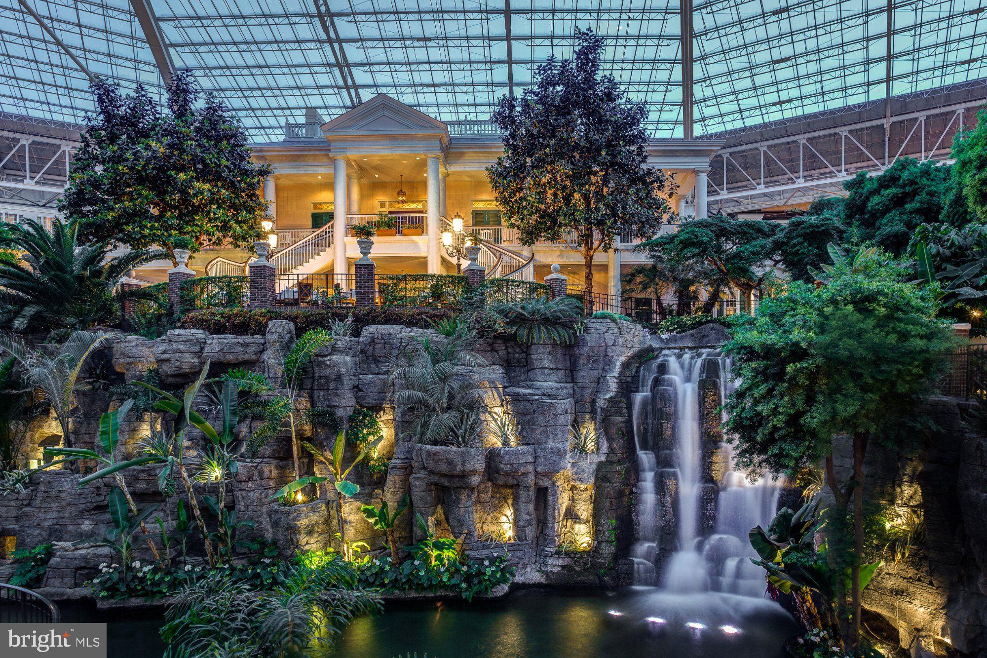 NATIONAL HARBOR - Residential