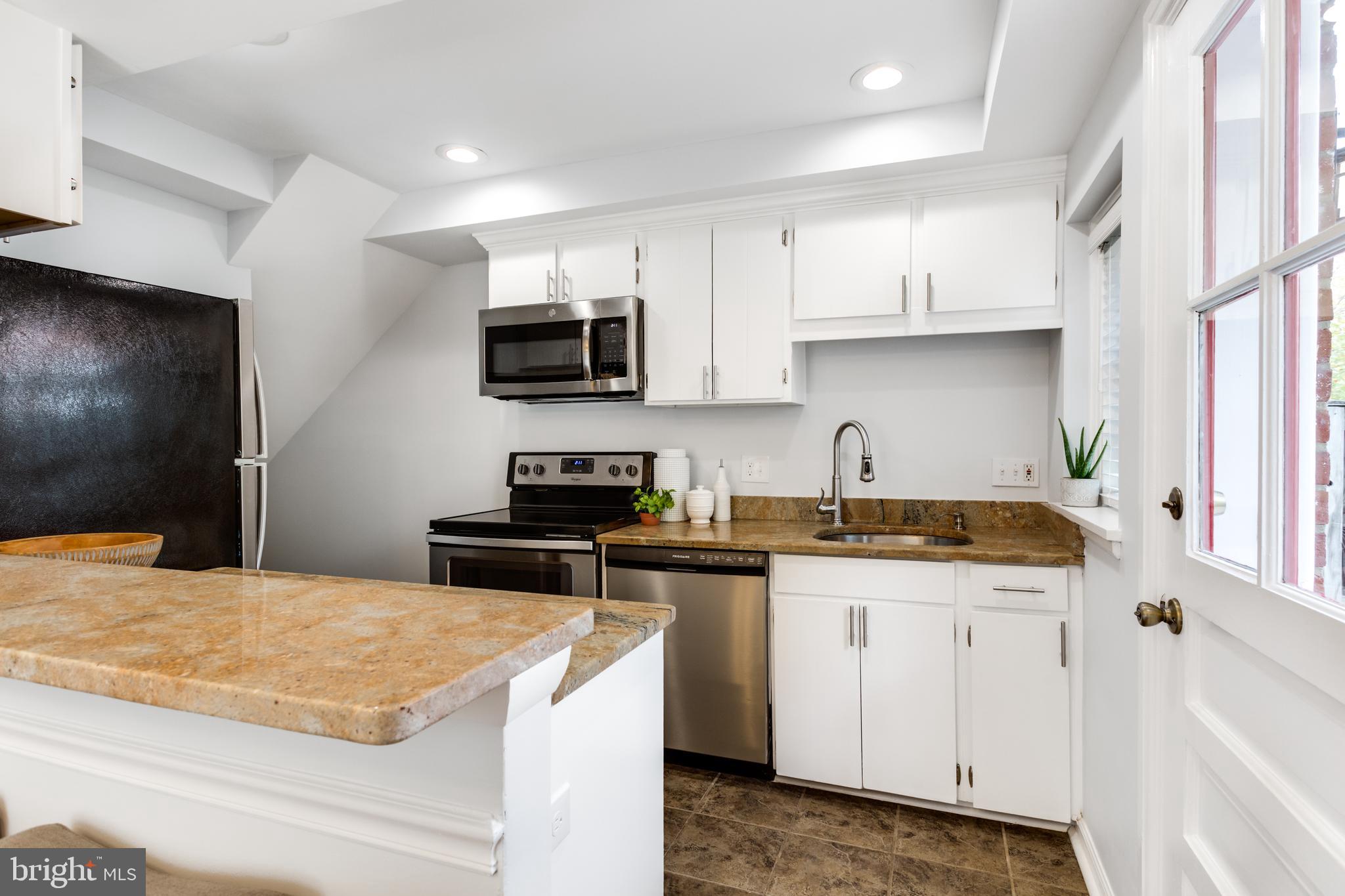 FAIRLINGTON - Residential