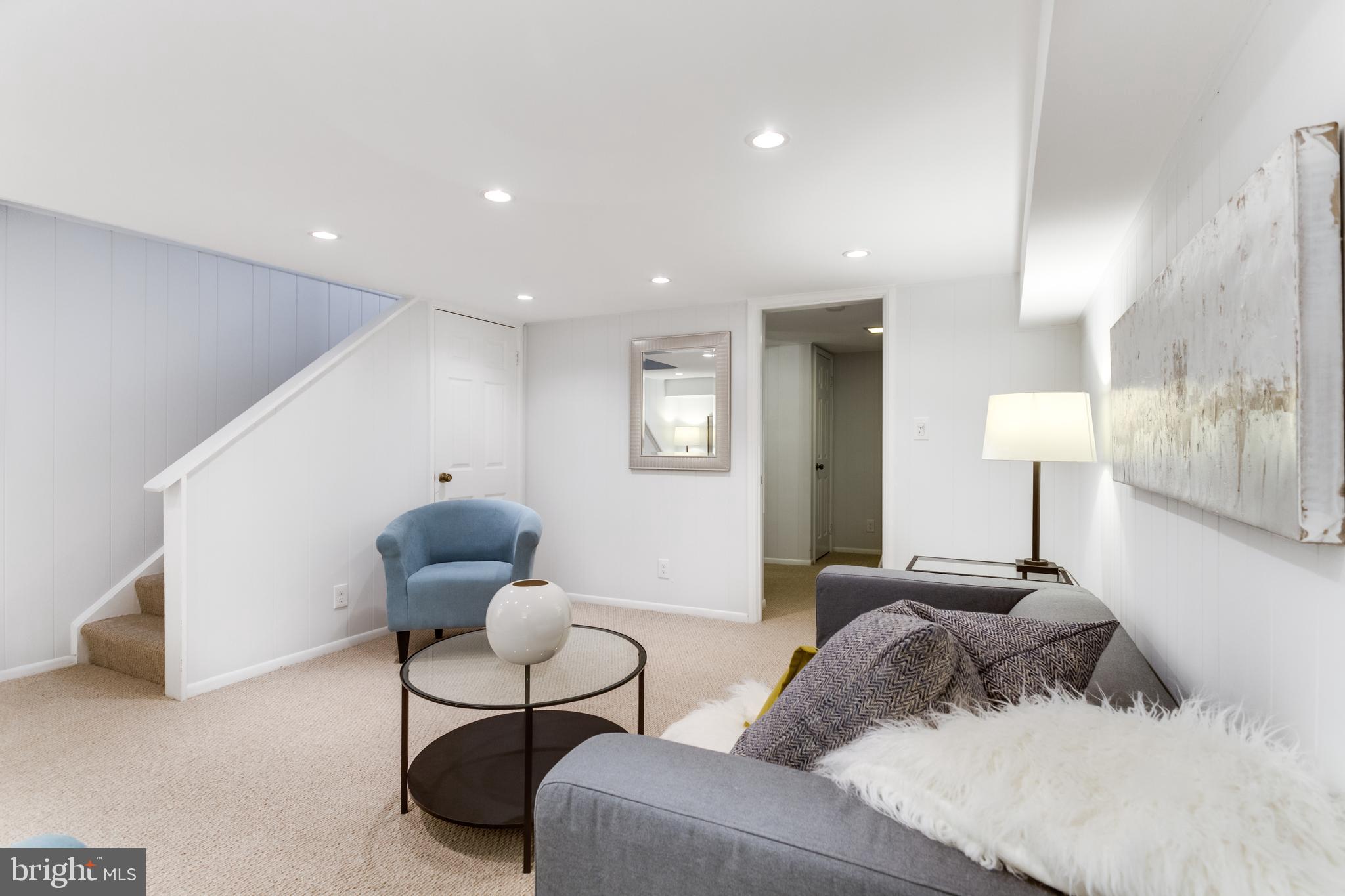 FAIRLINGTON - Residential