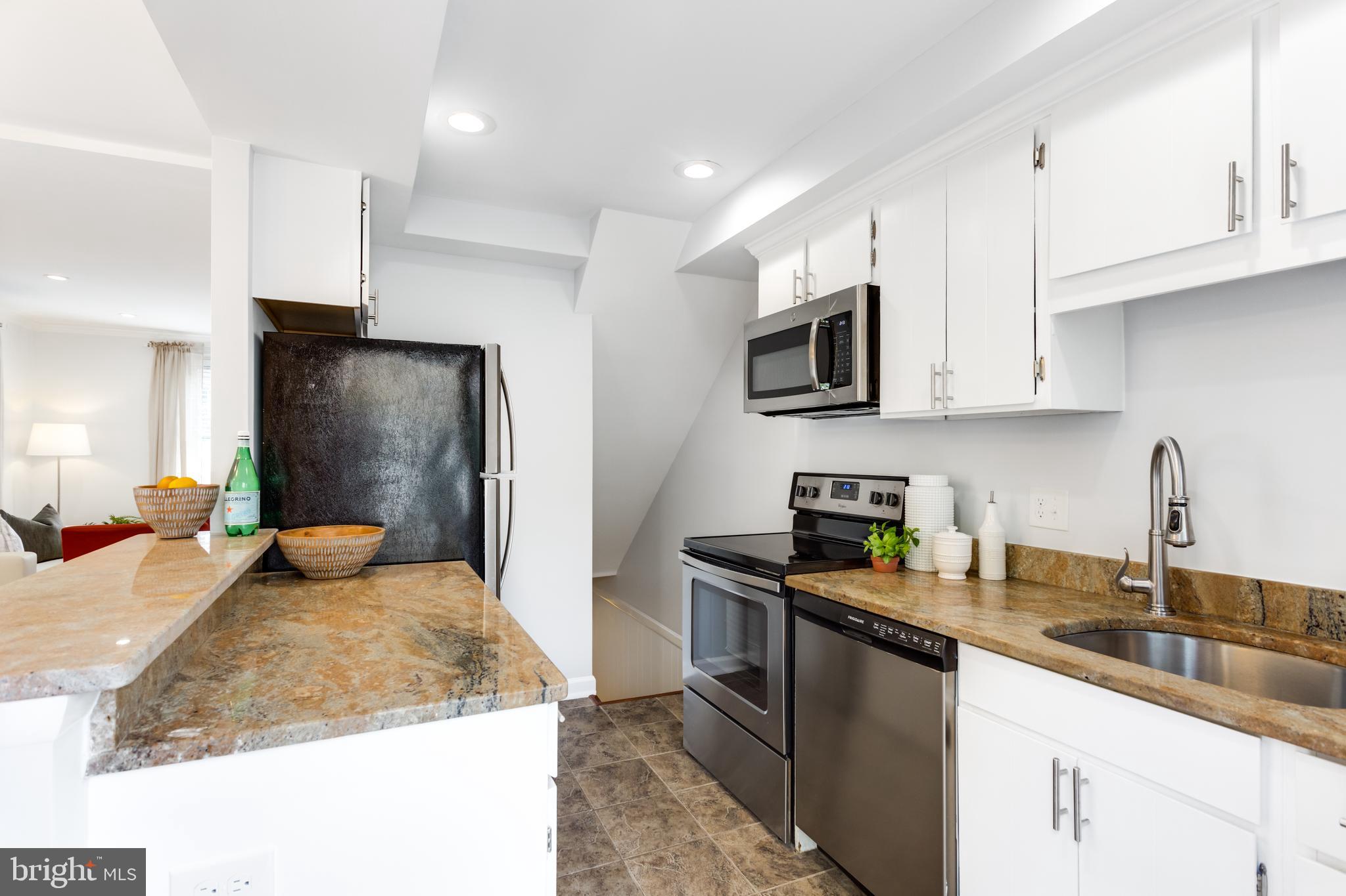 FAIRLINGTON - Residential