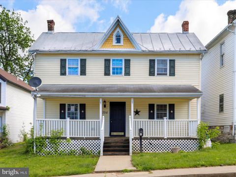 104 W HIGH STREET HANCOCK MD 21750