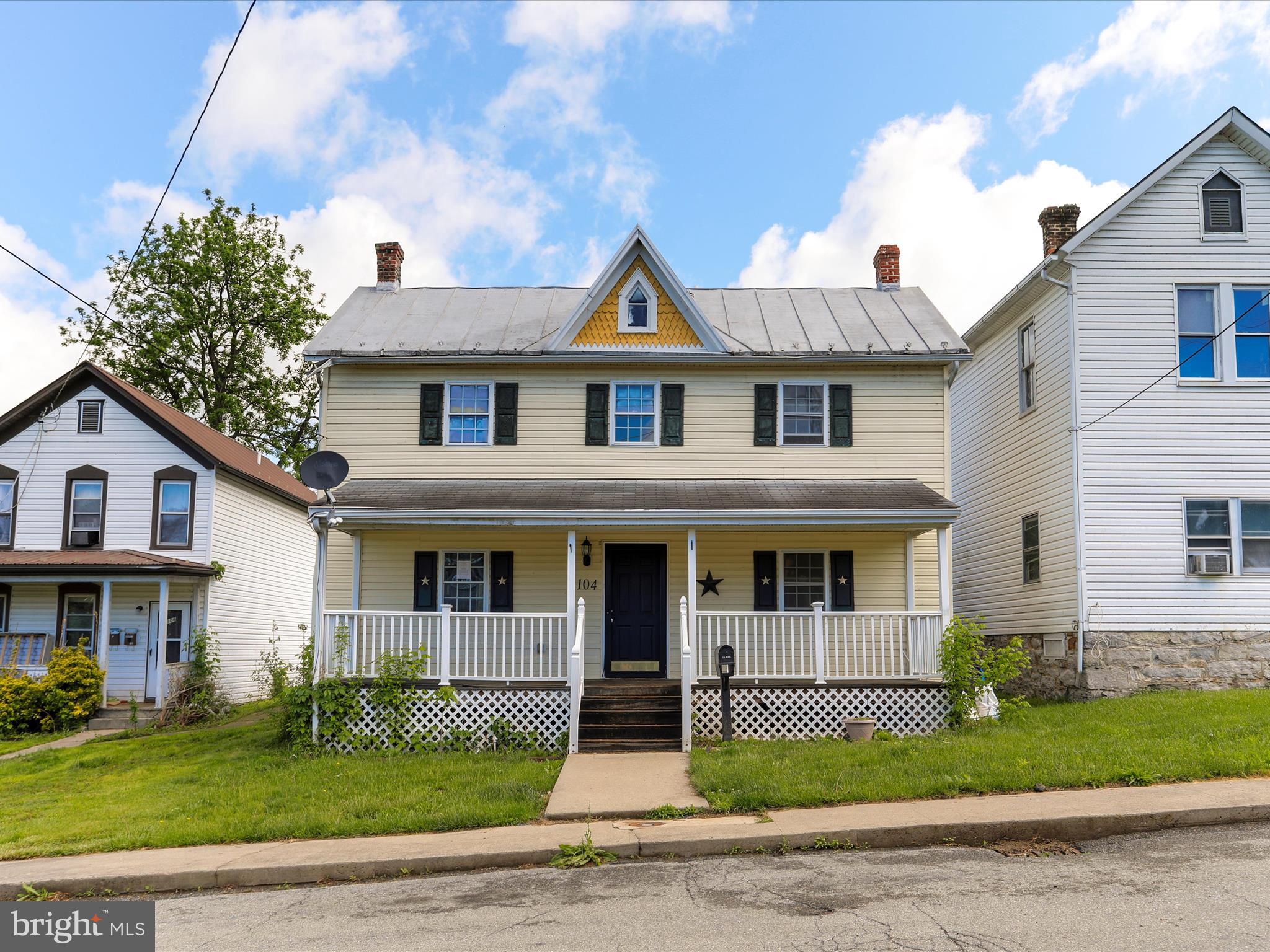 104 W HIGH STREET