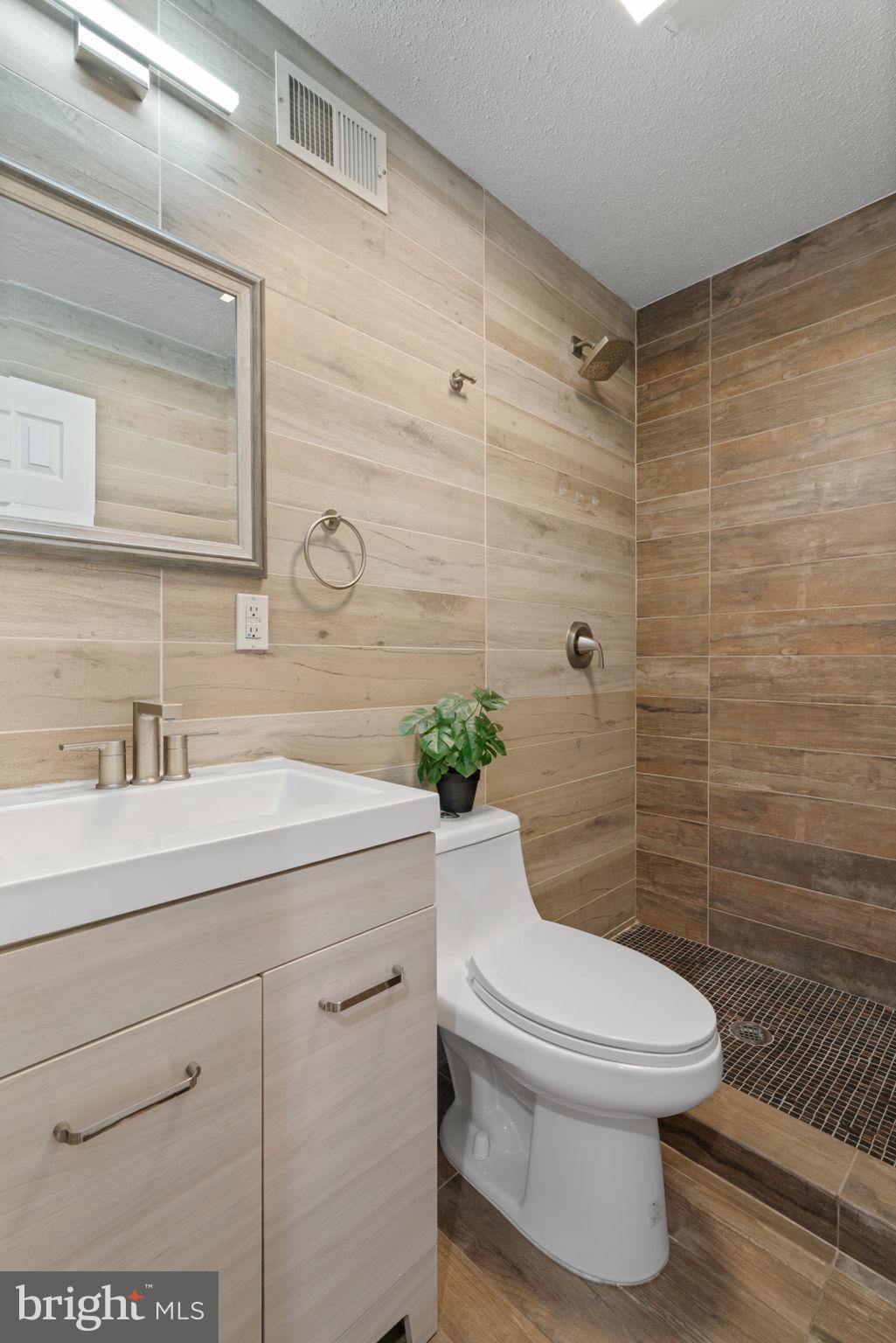 RIPPON LANDING - Residential