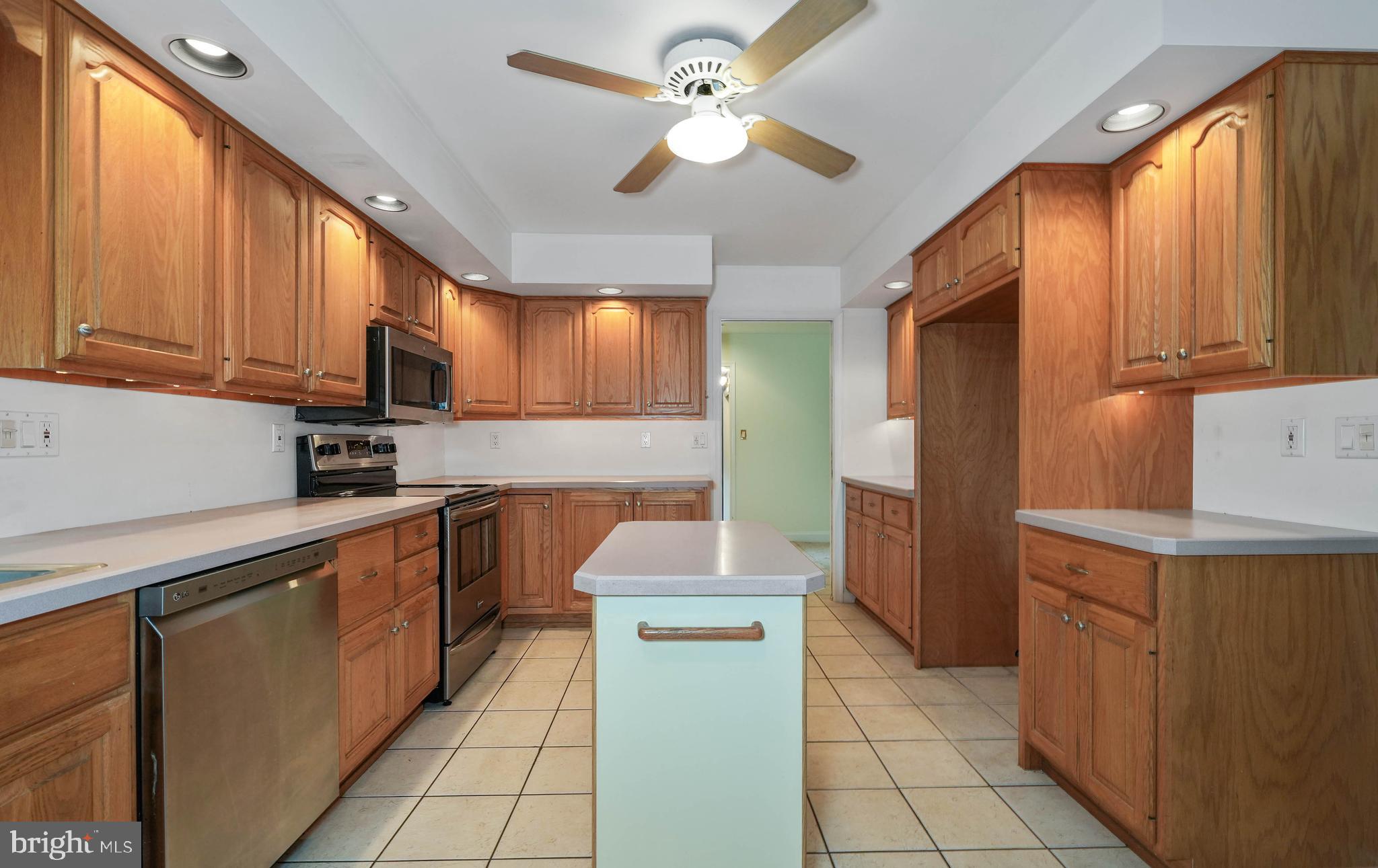 DILWORTHTOWN OAK E - Residential