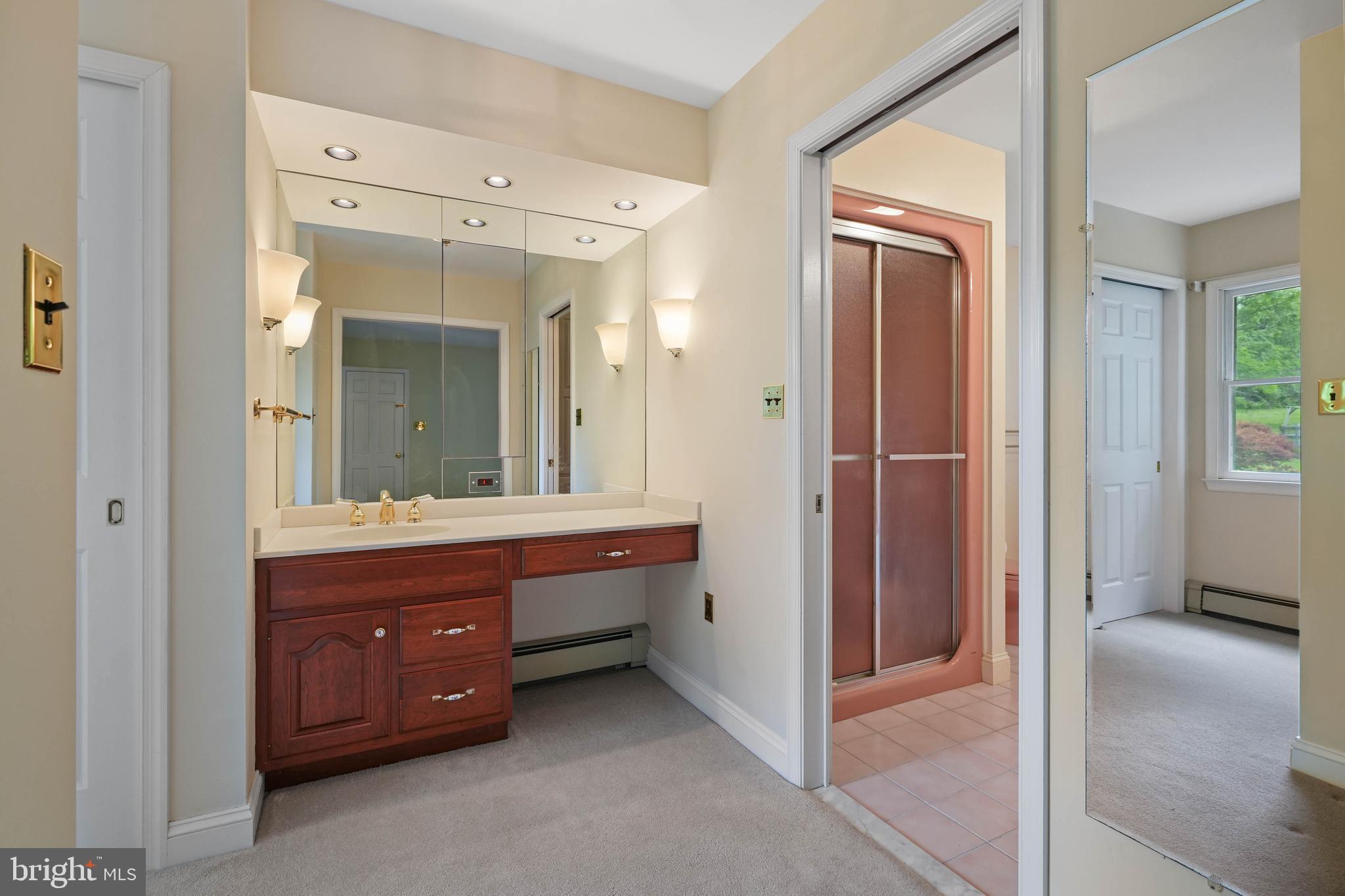 DILWORTHTOWN OAK E - Residential
