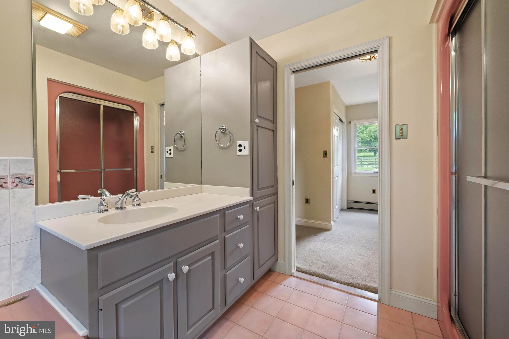 DILWORTHTOWN OAK E - Residential