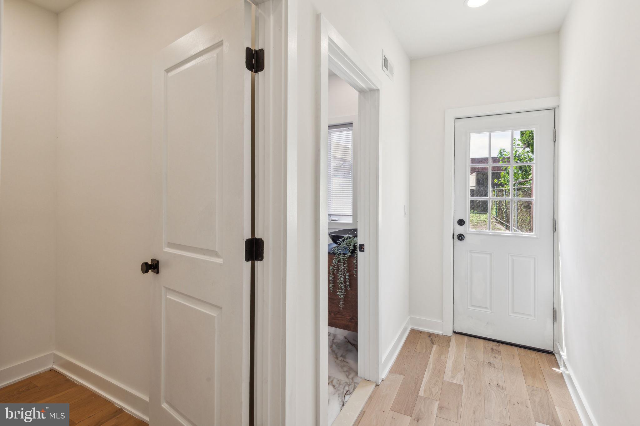 PORT RICHMOND - Residential