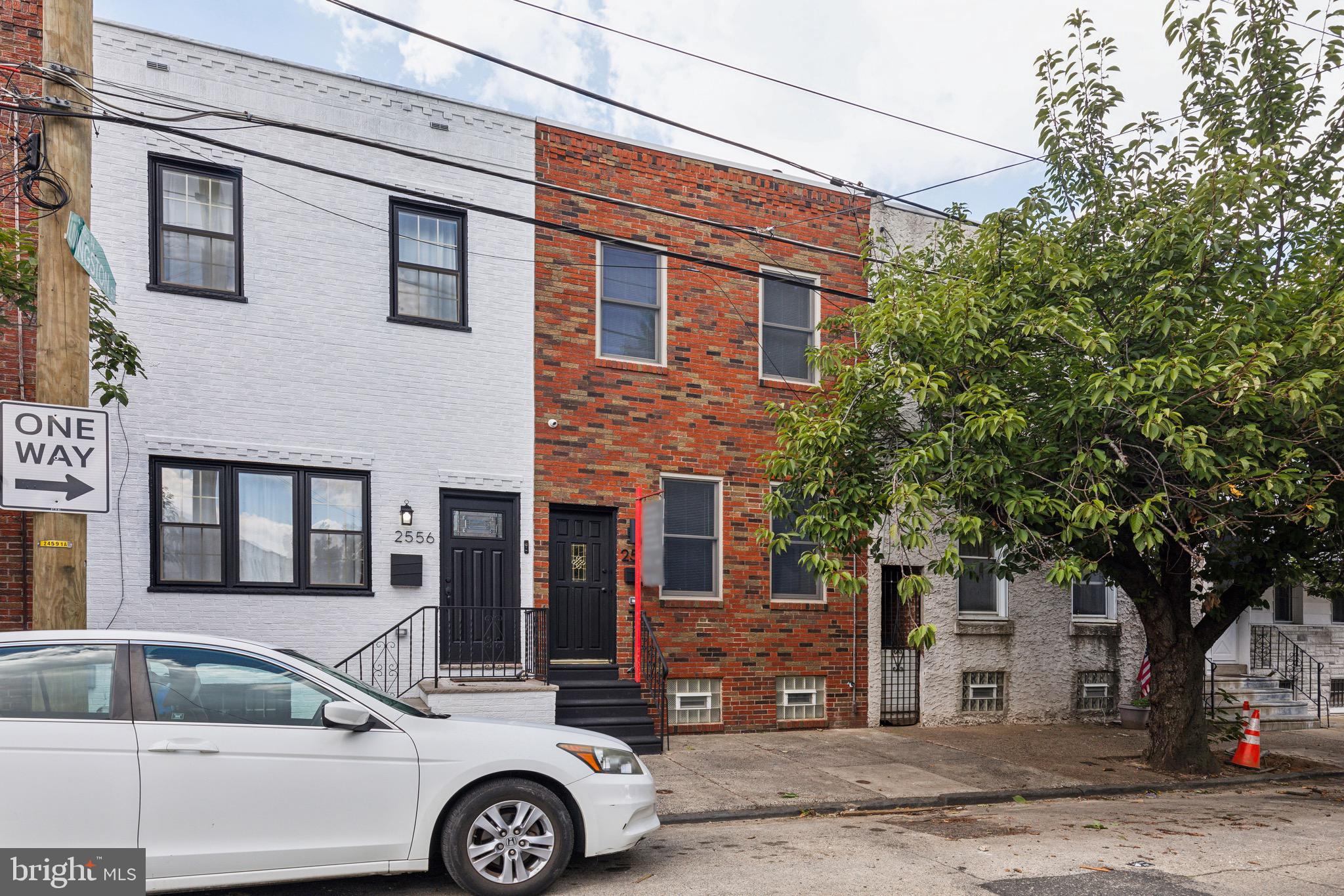 PORT RICHMOND - Residential