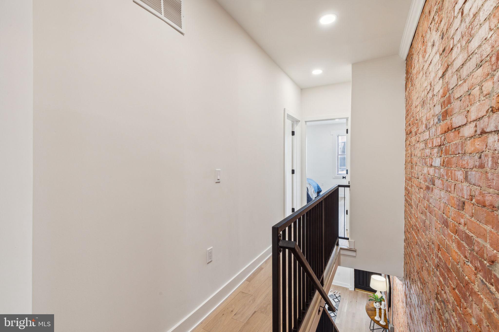 PORT RICHMOND - Residential