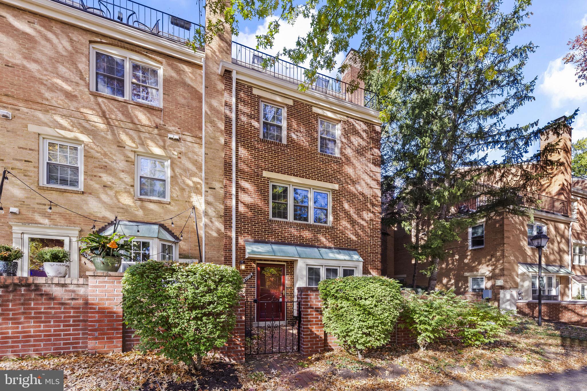 2506A FAIRFAX DRIVE