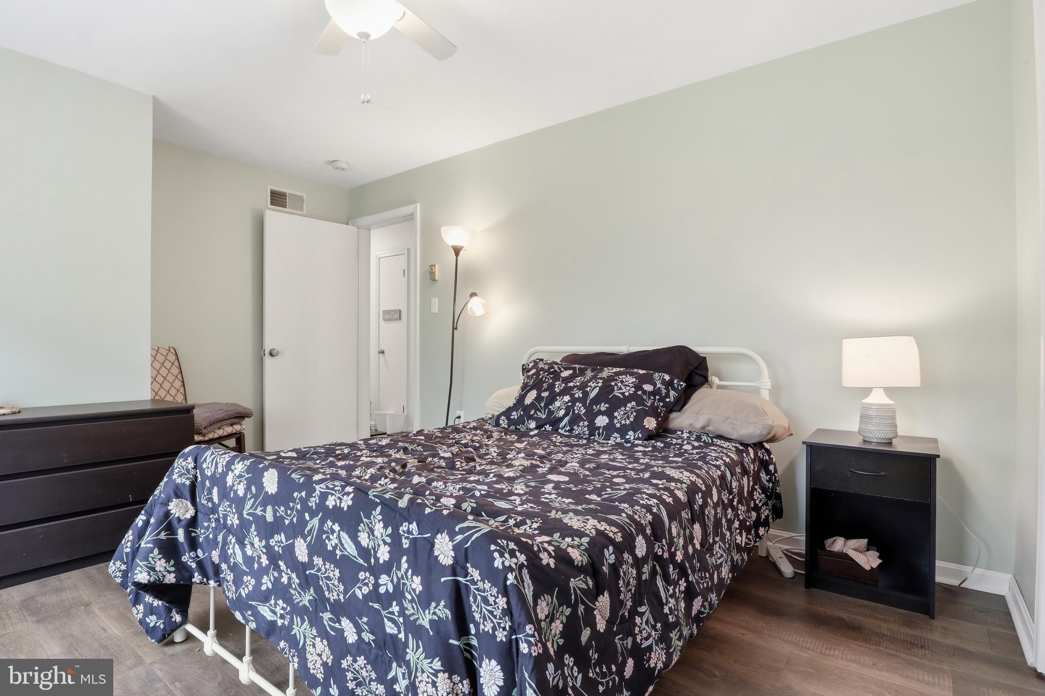 LAKE HERITAGE - Residential