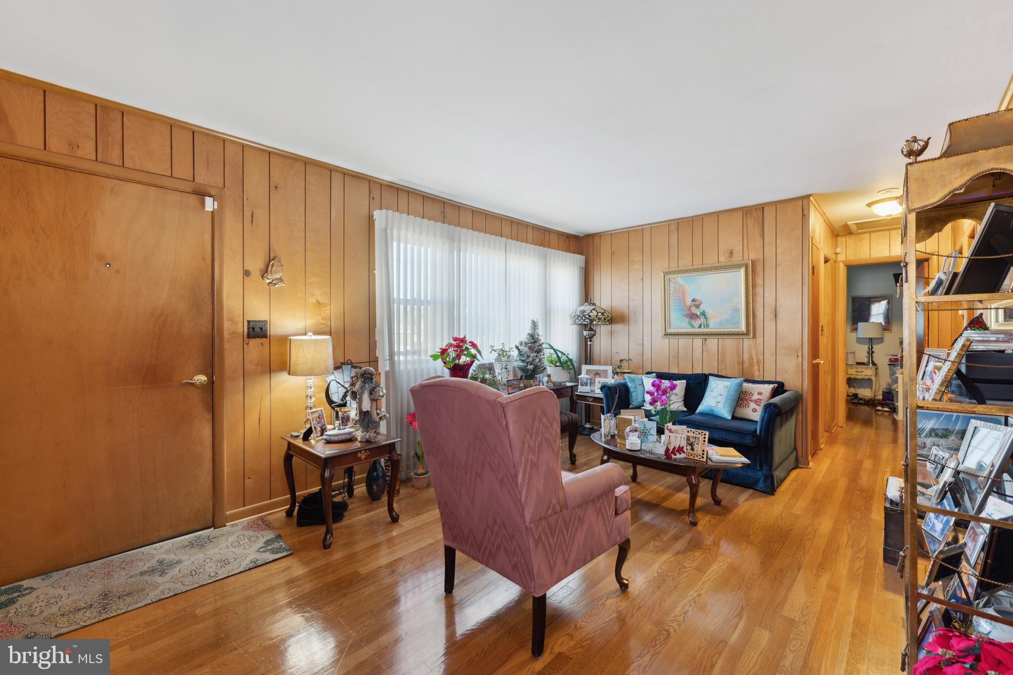 WHITFIELD KNOLLS - Residential