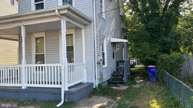 908 N HIGH STREET