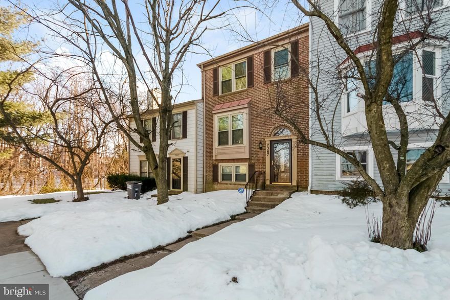 Gorgeous 4 Bedroom 3.5 Bathroom 3 Level Townhouse in great location!  Warm and inviting open floor plan.  Beautiful remodeled  kitchen with stainless appliances & granite counter tops.  Ceramic tile flooring and new carpet.  Owner's suite with spacious walk in closet. Lower level family room with fireplace and 4th Bedroom.  Sliding glass door opens to newer deck with scenic views. Fenced backyard.