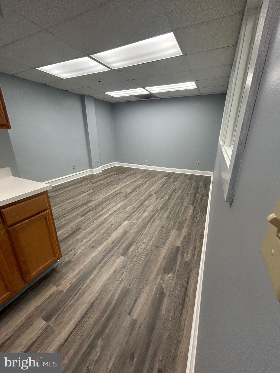 GLENSIDE - Commercial Lease