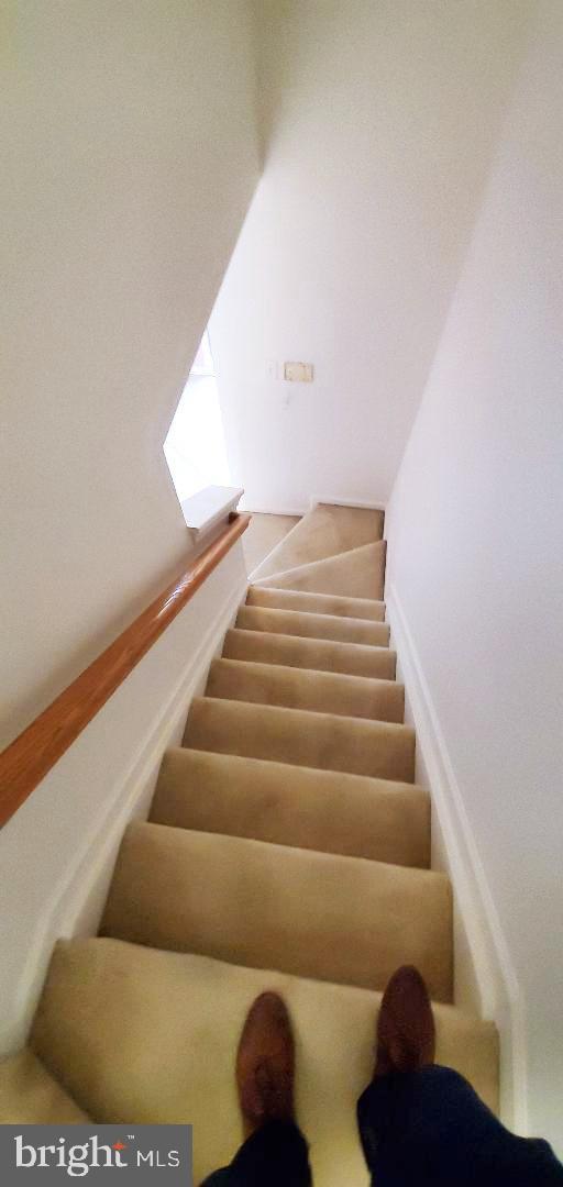 BARKLEY WOODS - Residential Lease