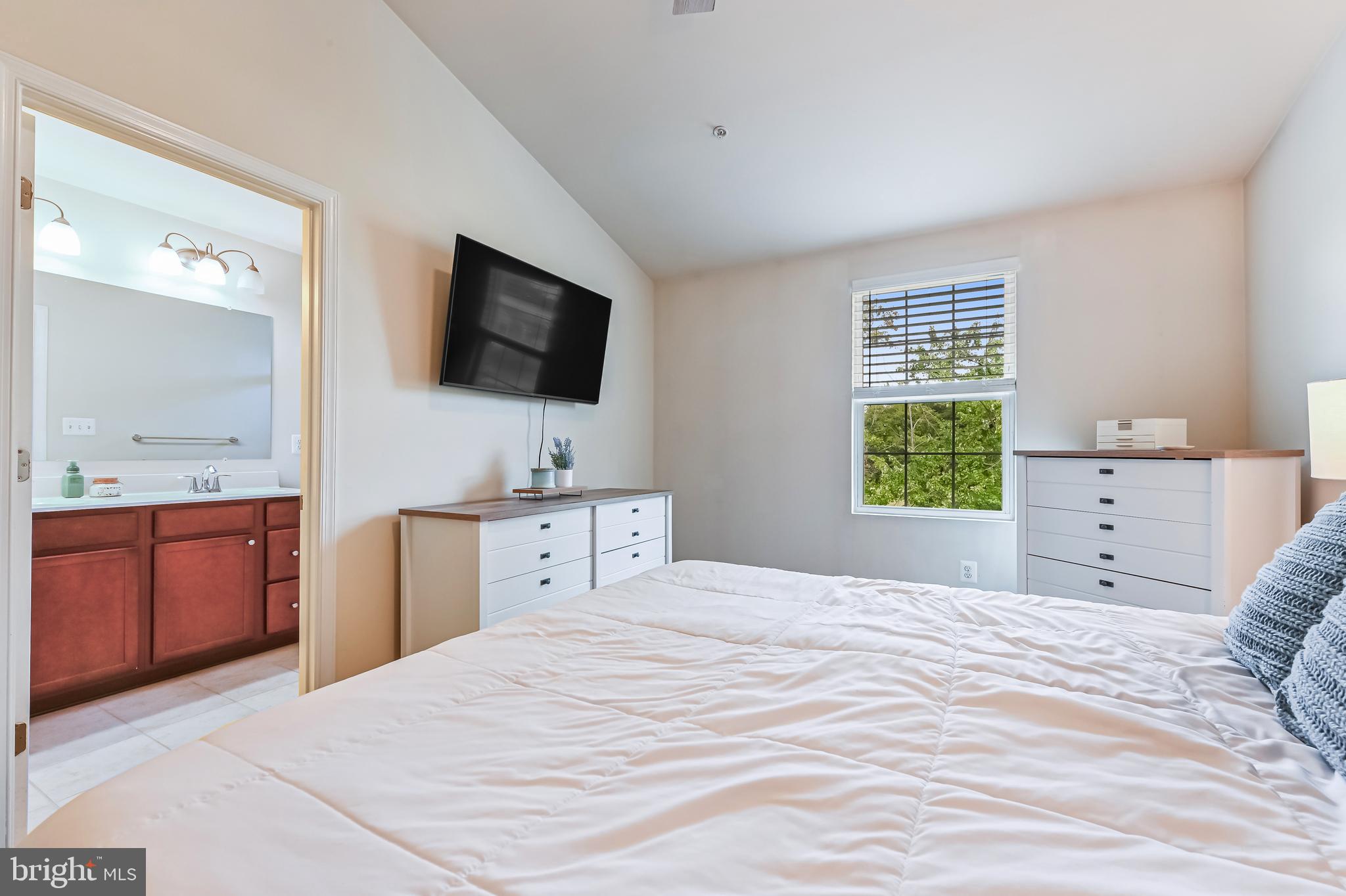 TANYARD SPRINGS - Residential