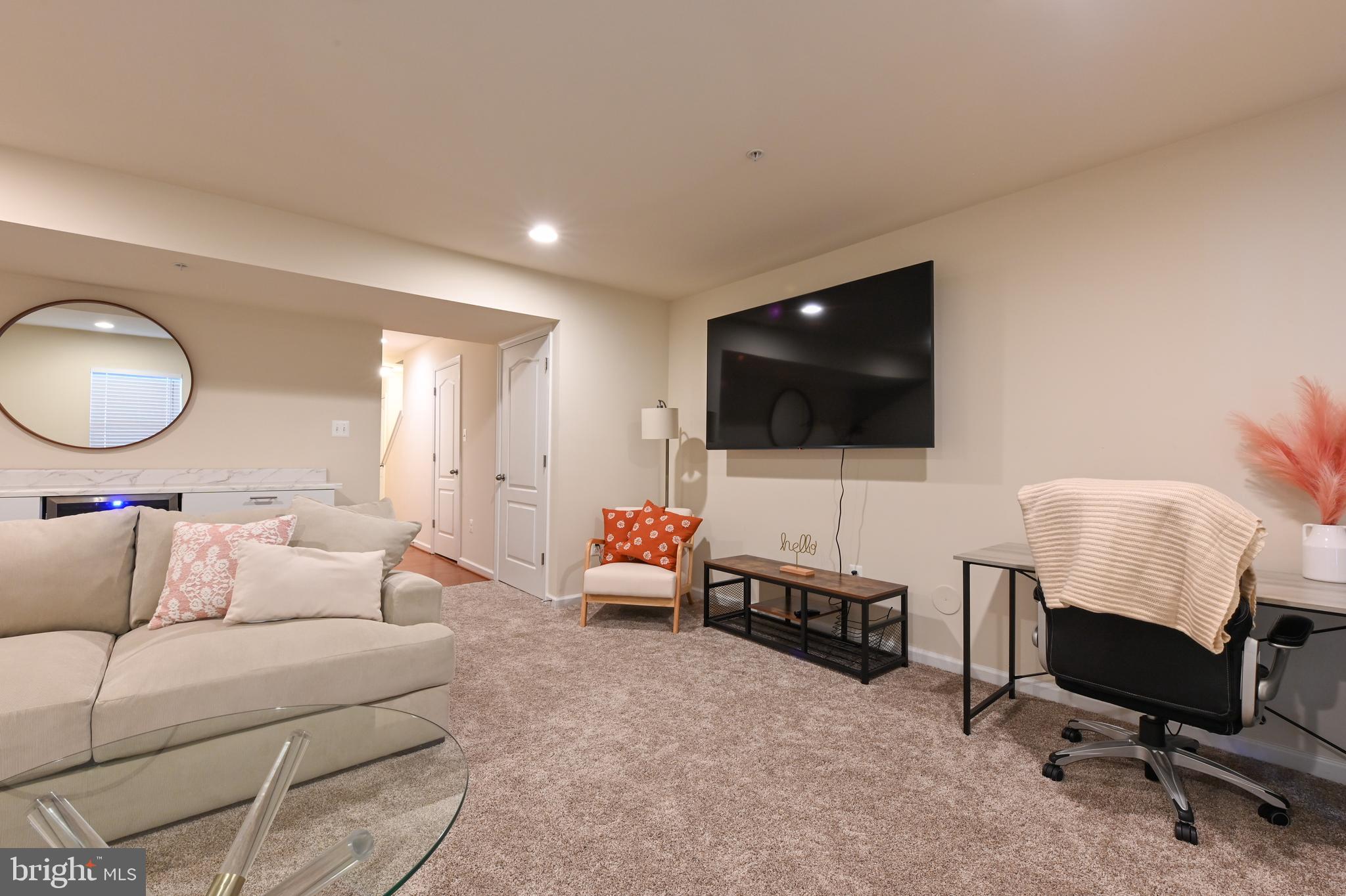 TANYARD SPRINGS - Residential