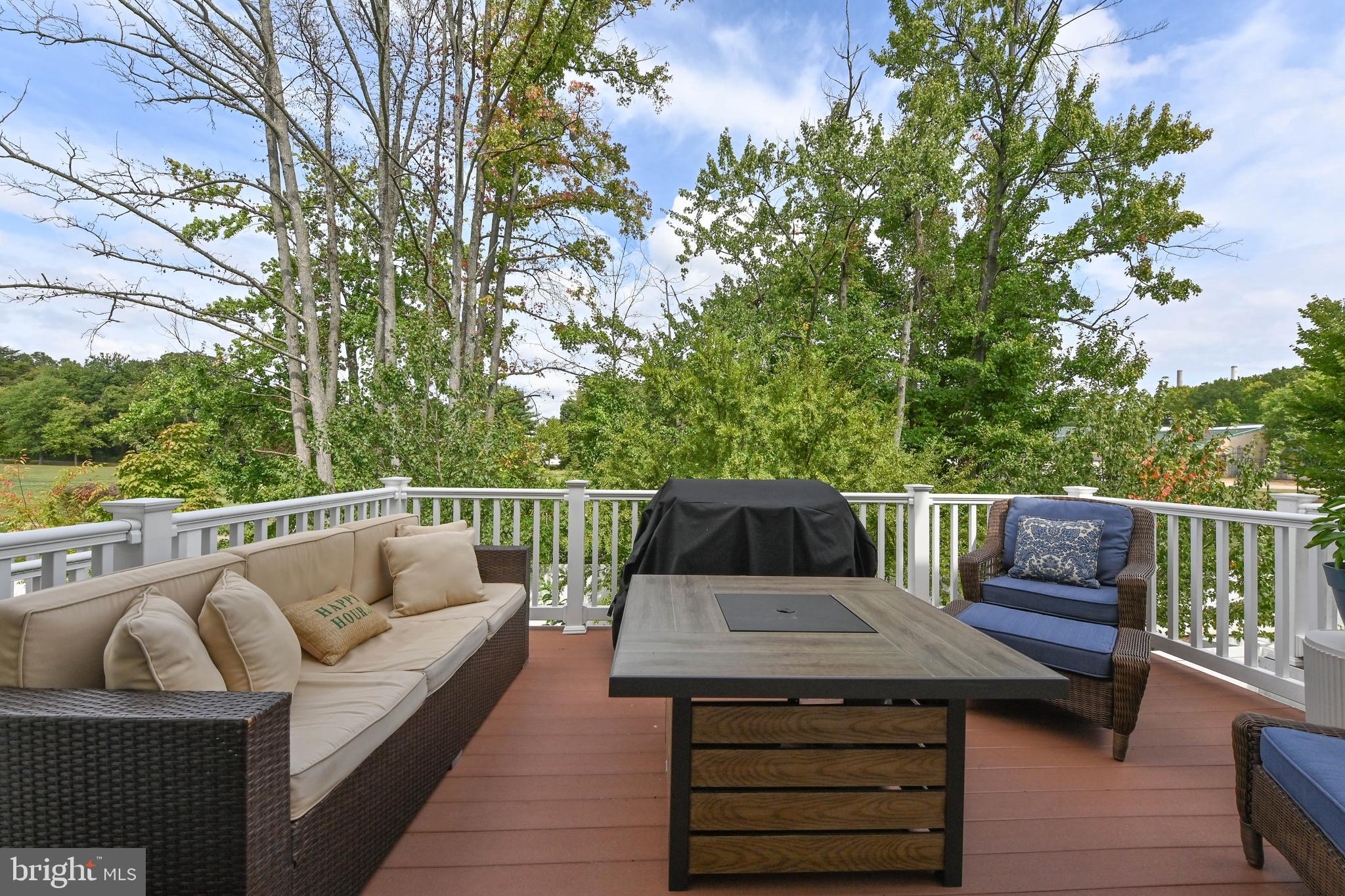 TANYARD SPRINGS - Residential