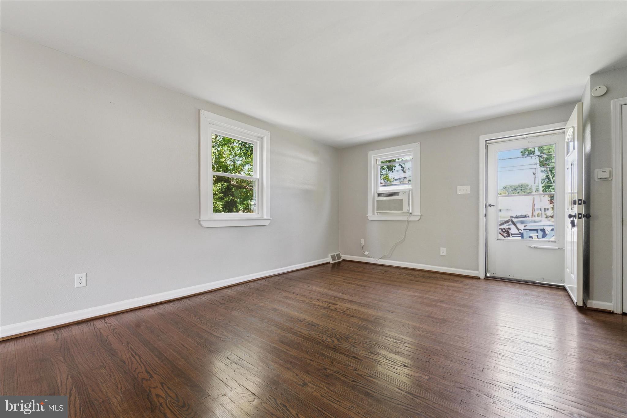 2111 DELMAR DRIVE