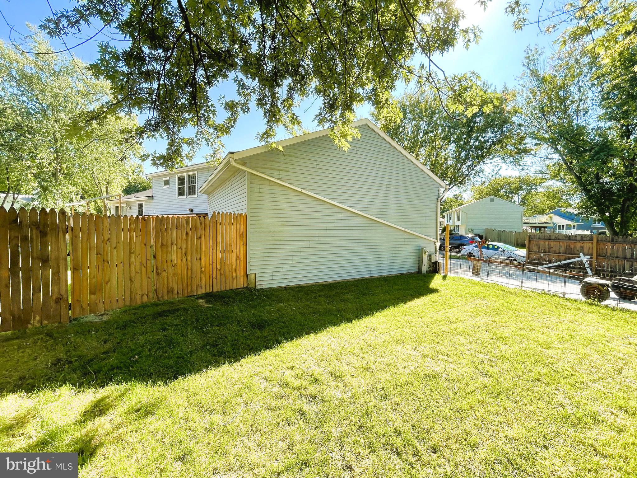 REVELL DOWNS - Residential