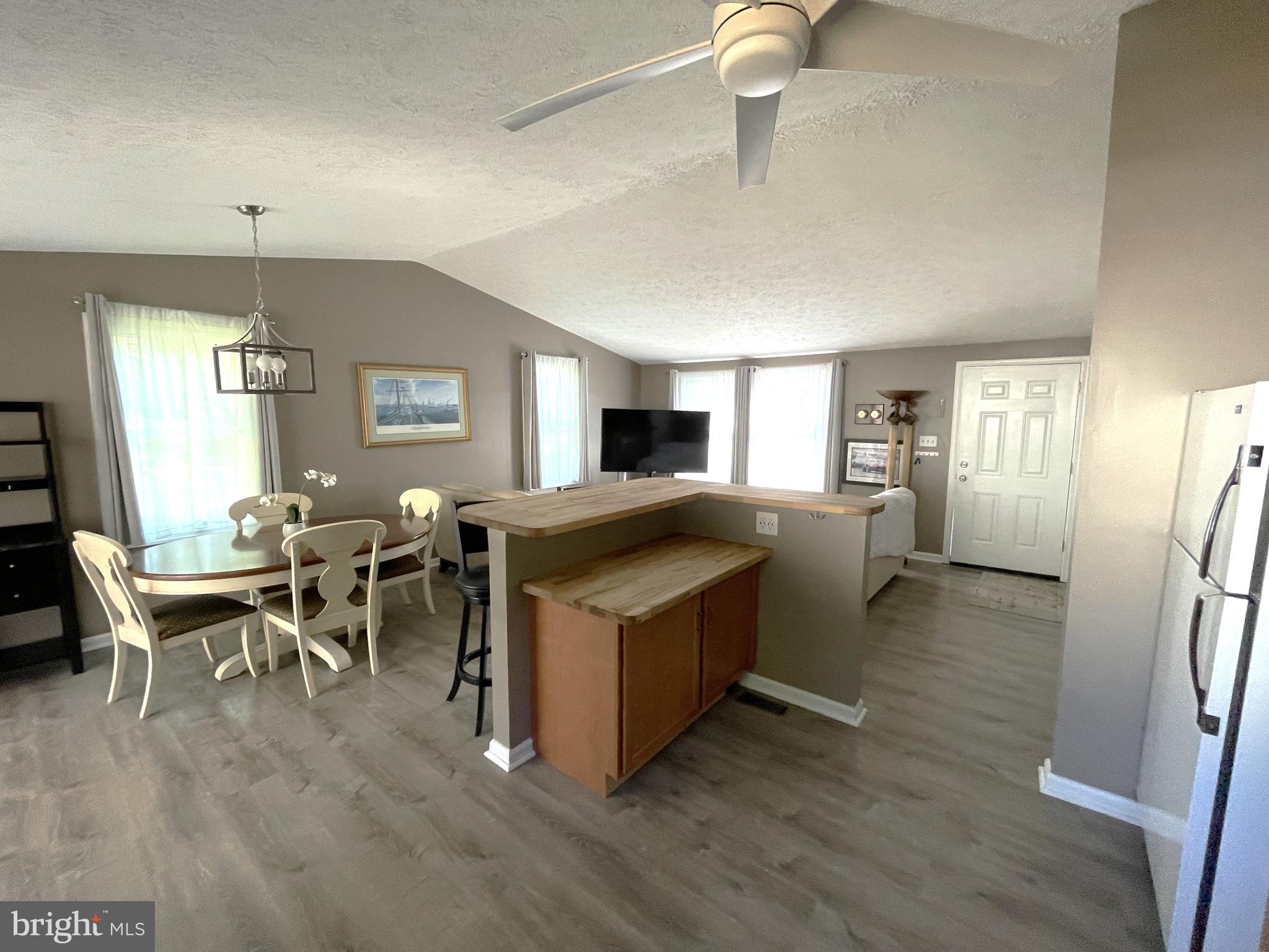 REVELL DOWNS - Residential