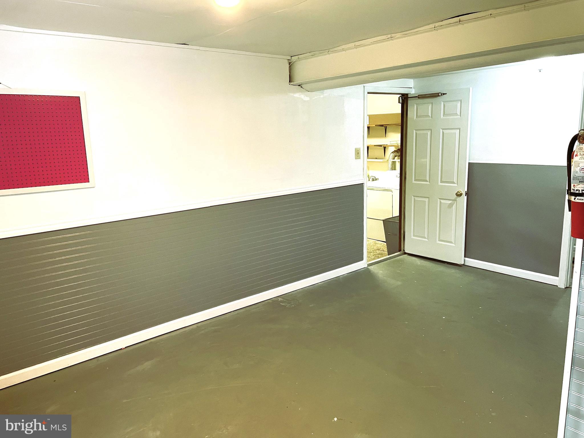 REVELL DOWNS - Residential