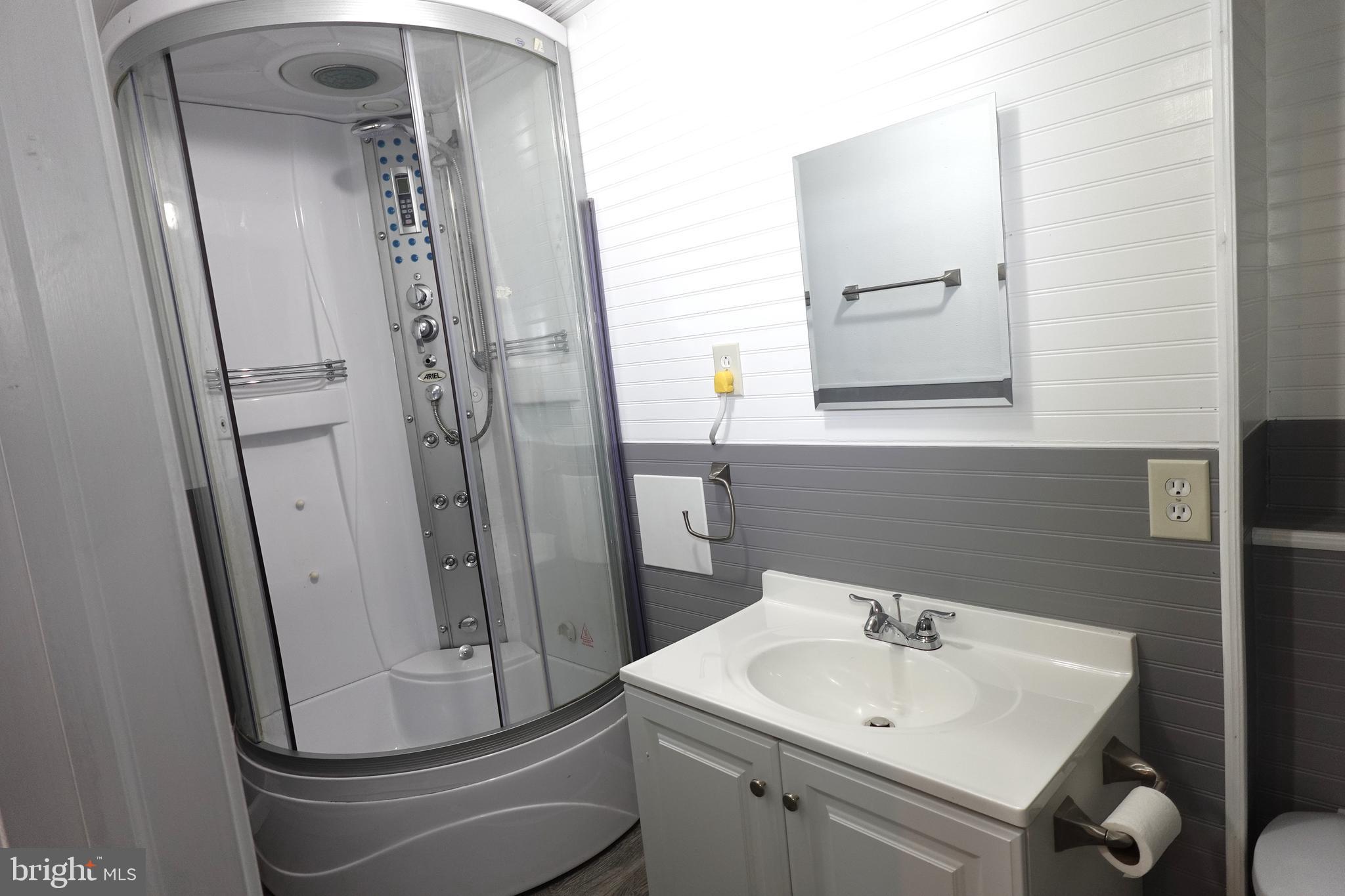 REVELL DOWNS - Residential