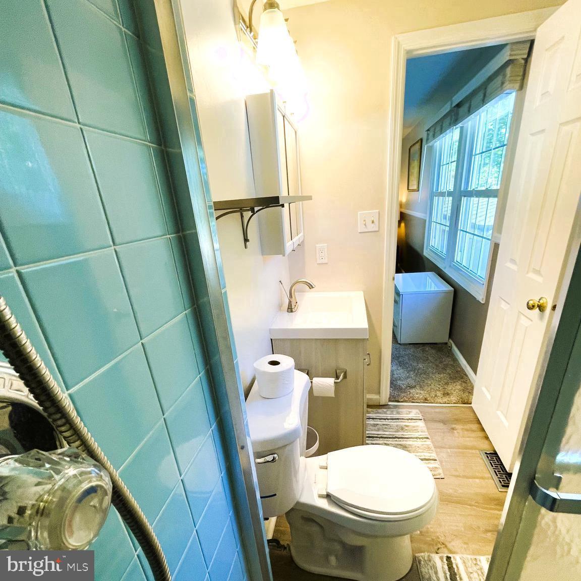 REVELL DOWNS - Residential