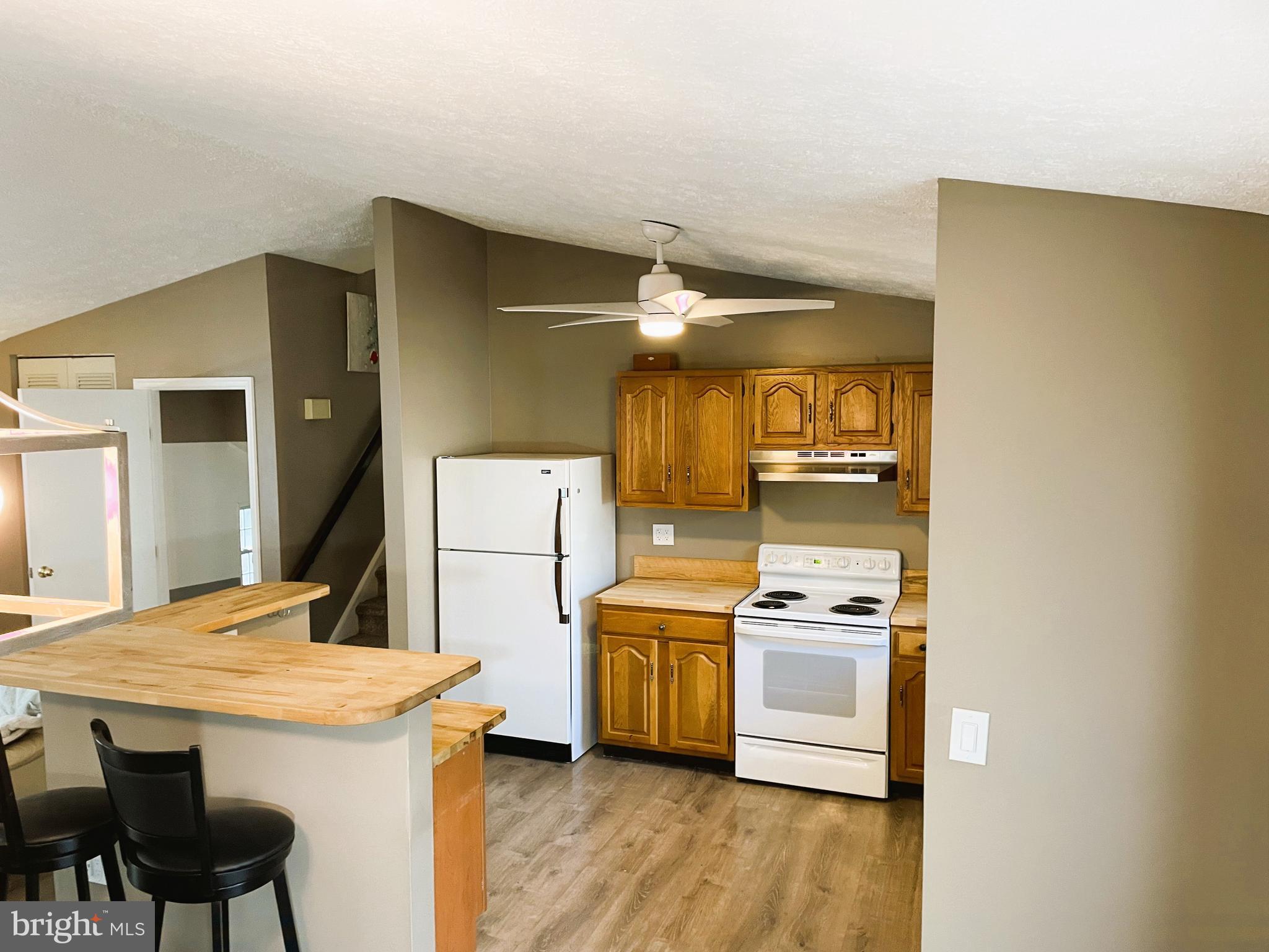 REVELL DOWNS - Residential