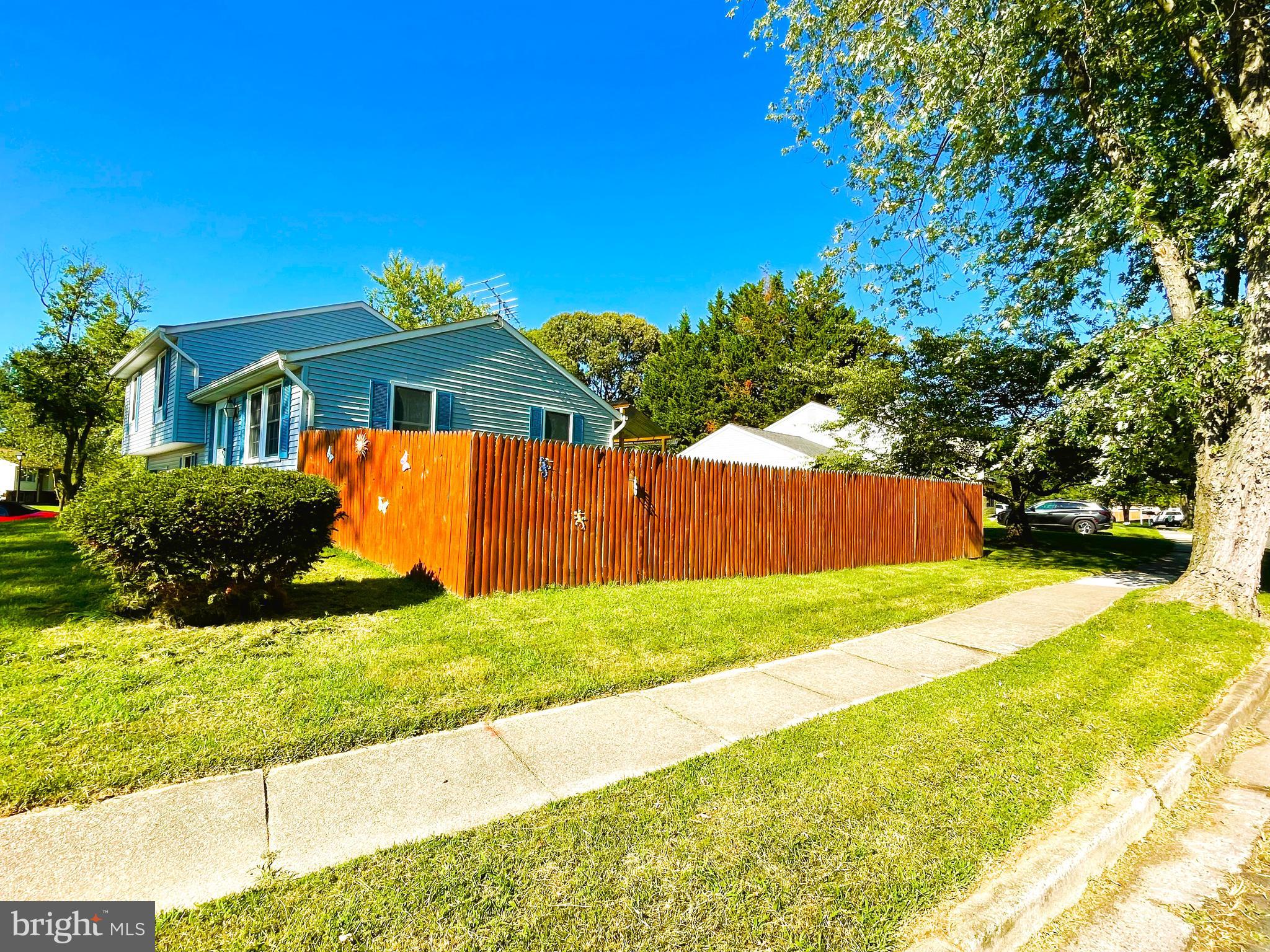 REVELL DOWNS - Residential