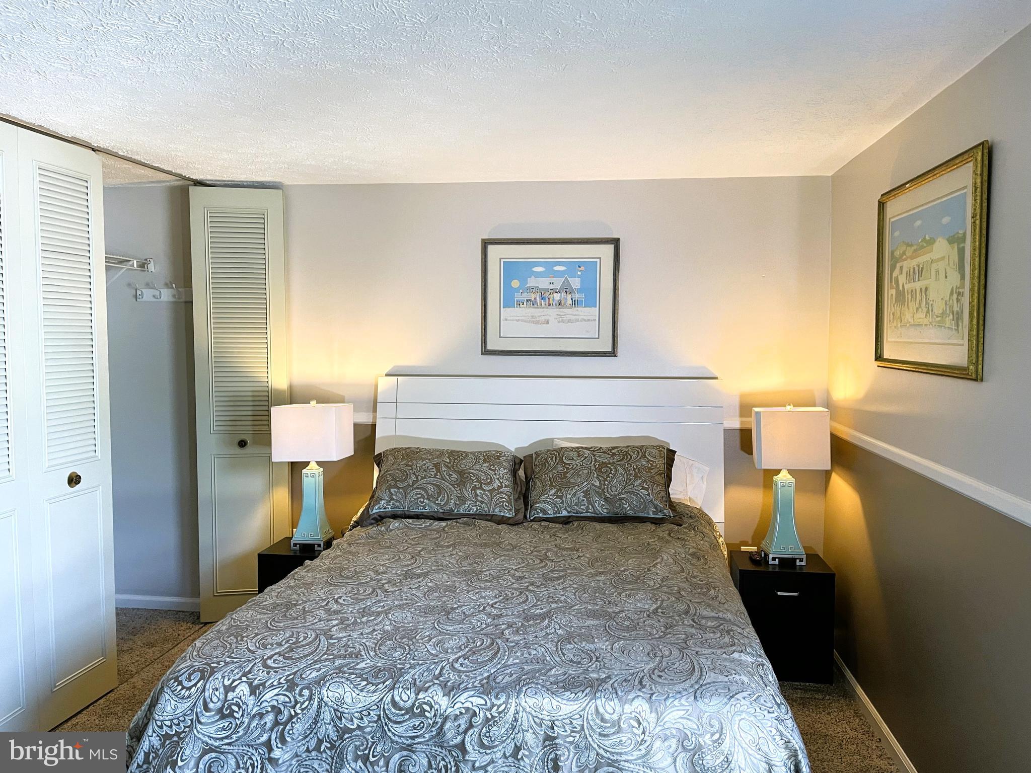 REVELL DOWNS - Residential