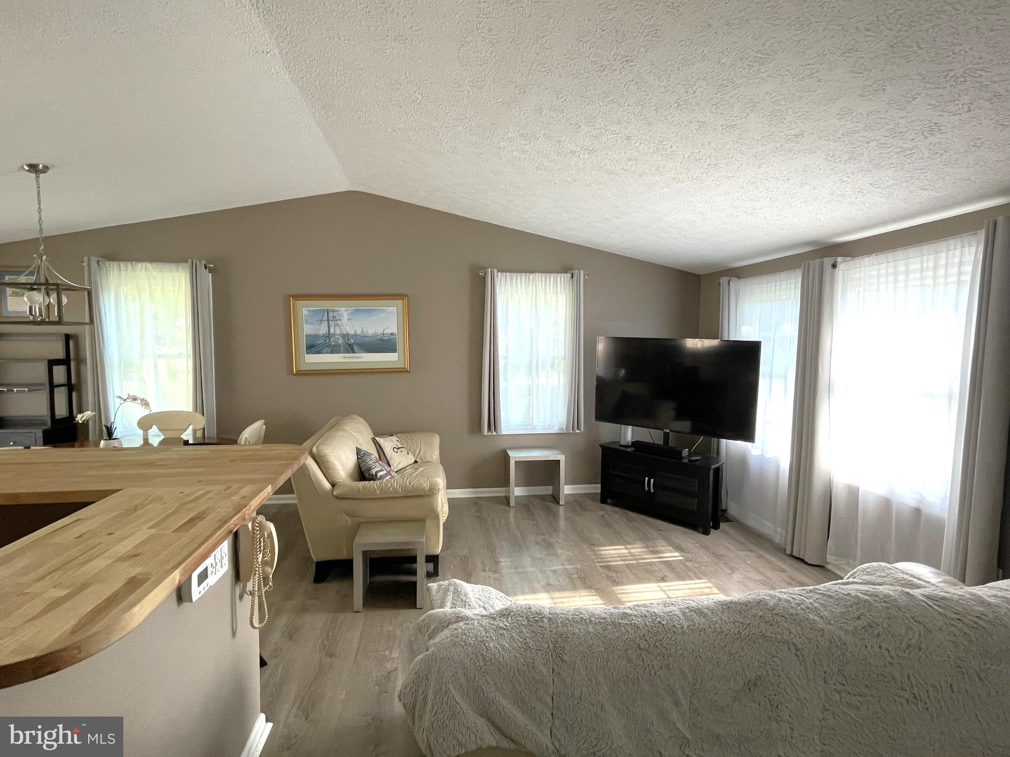 REVELL DOWNS - Residential