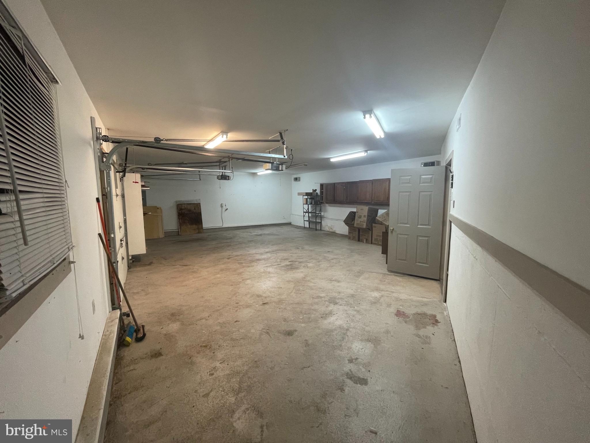 REVELL DOWNS - Residential