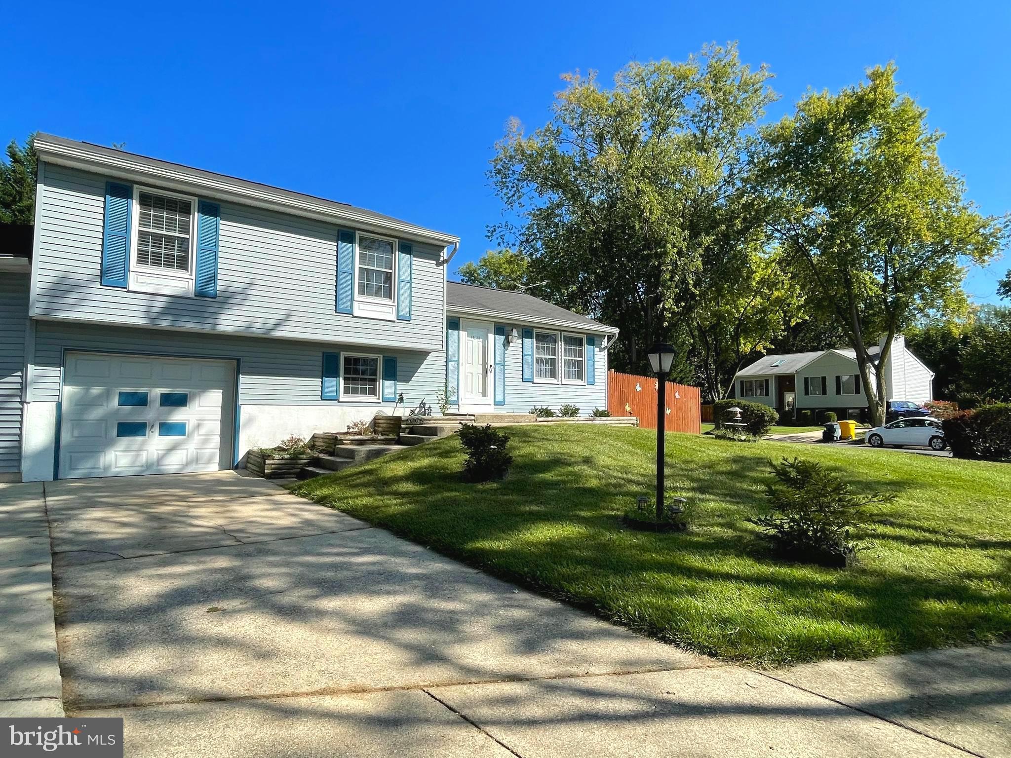 REVELL DOWNS - Residential