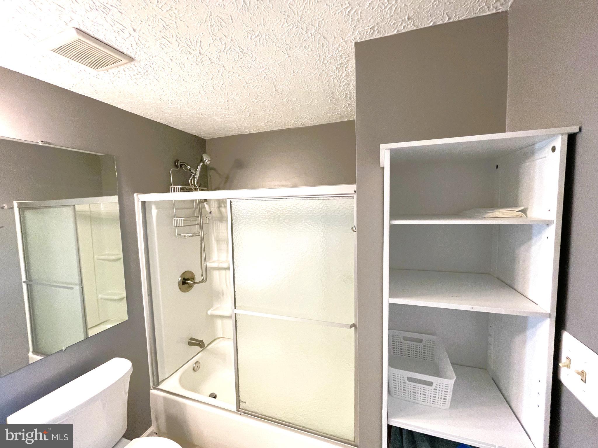 REVELL DOWNS - Residential