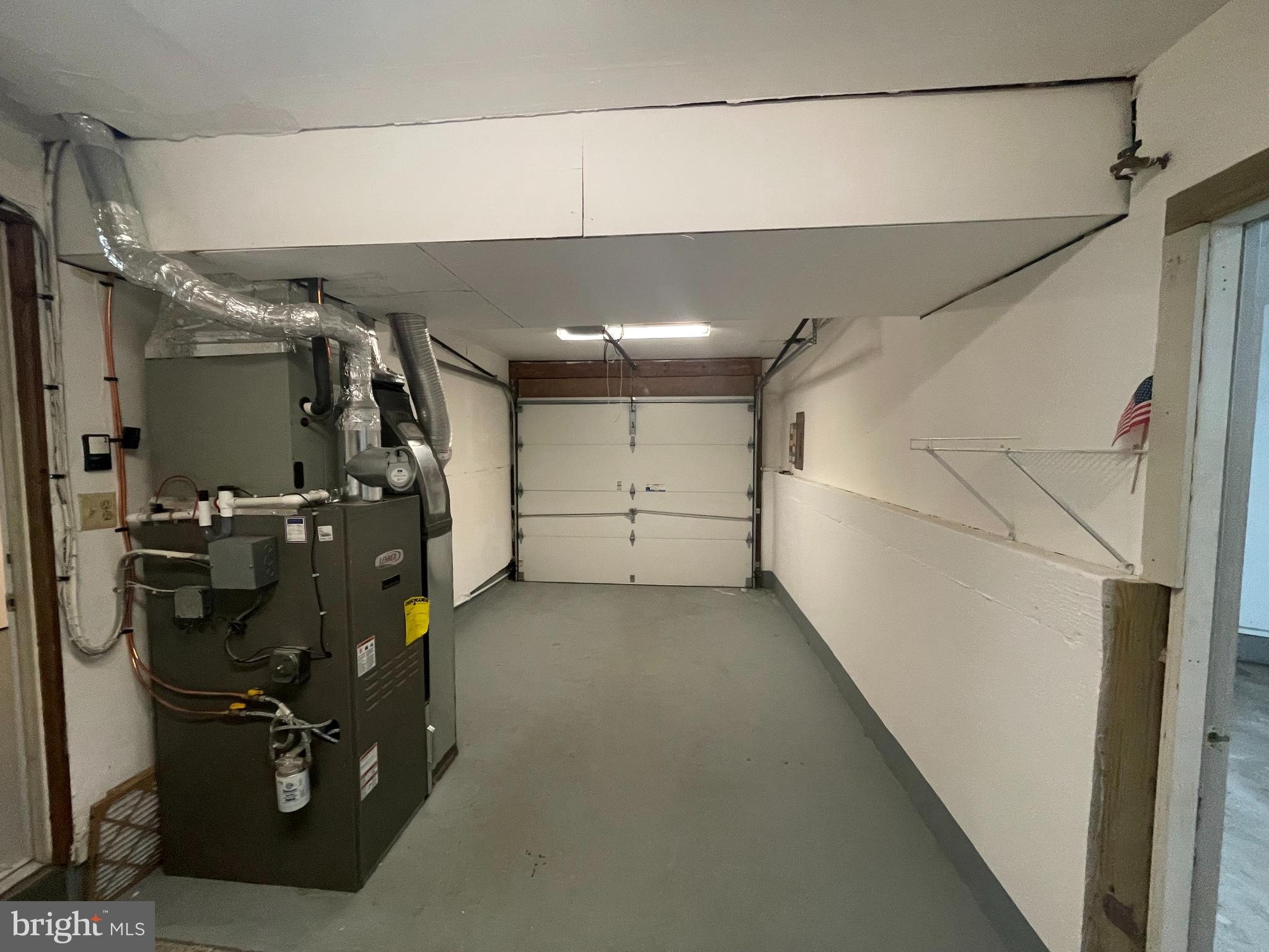 REVELL DOWNS - Residential