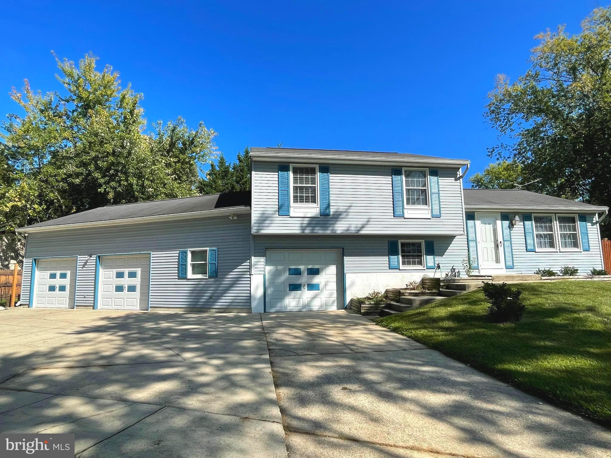 REVELL DOWNS - Residential