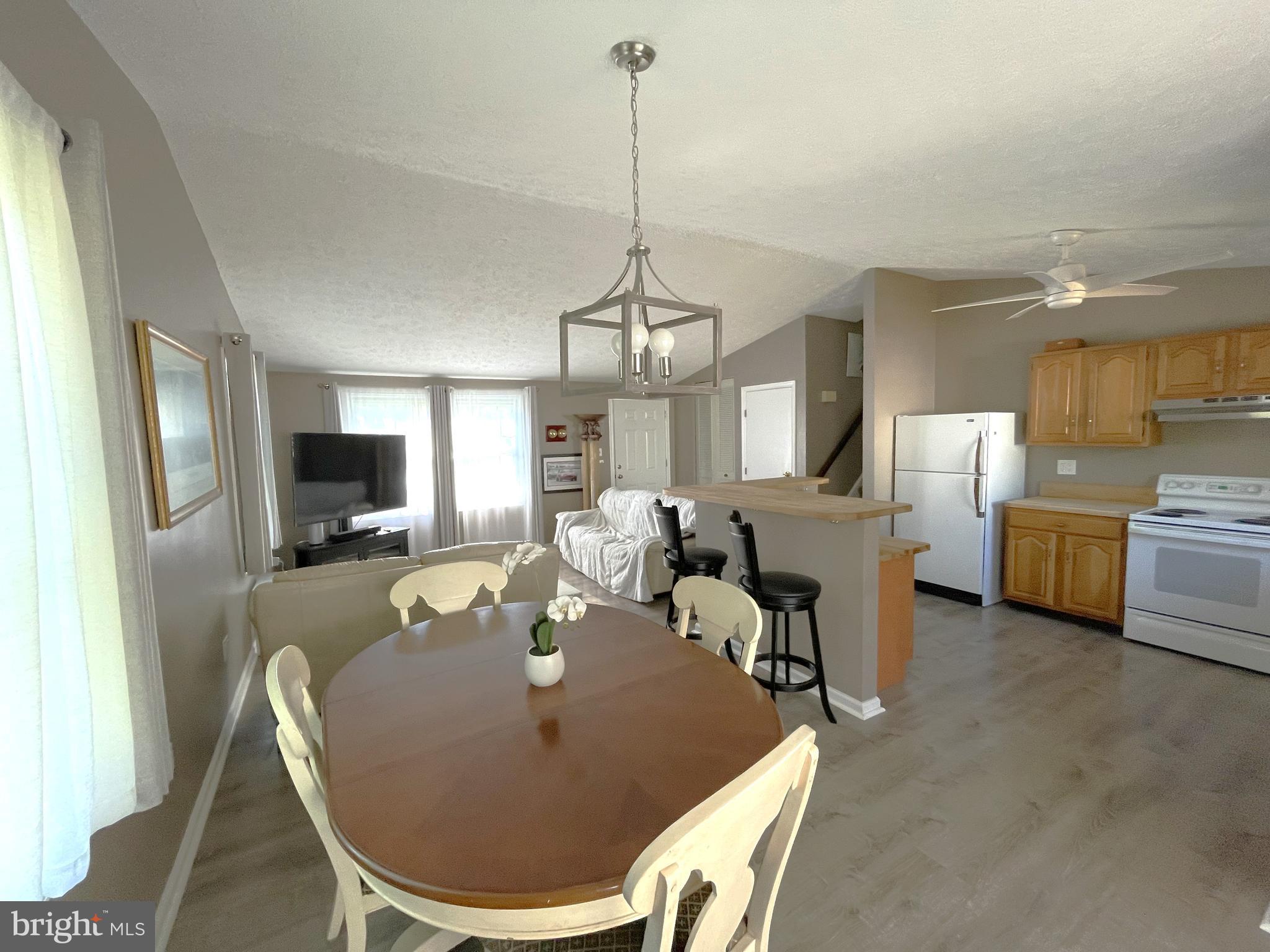 REVELL DOWNS - Residential