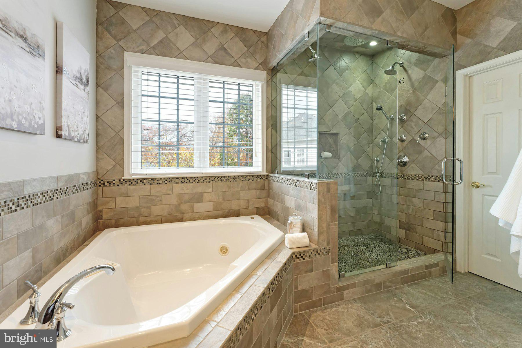 EDWARDS LANDING - Residential