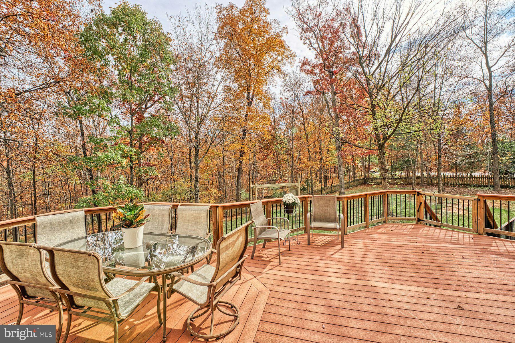 EDWARDS LANDING - Residential