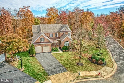 903 Powhatan Court NE, Leesburg, VA MLS: VALO2108556