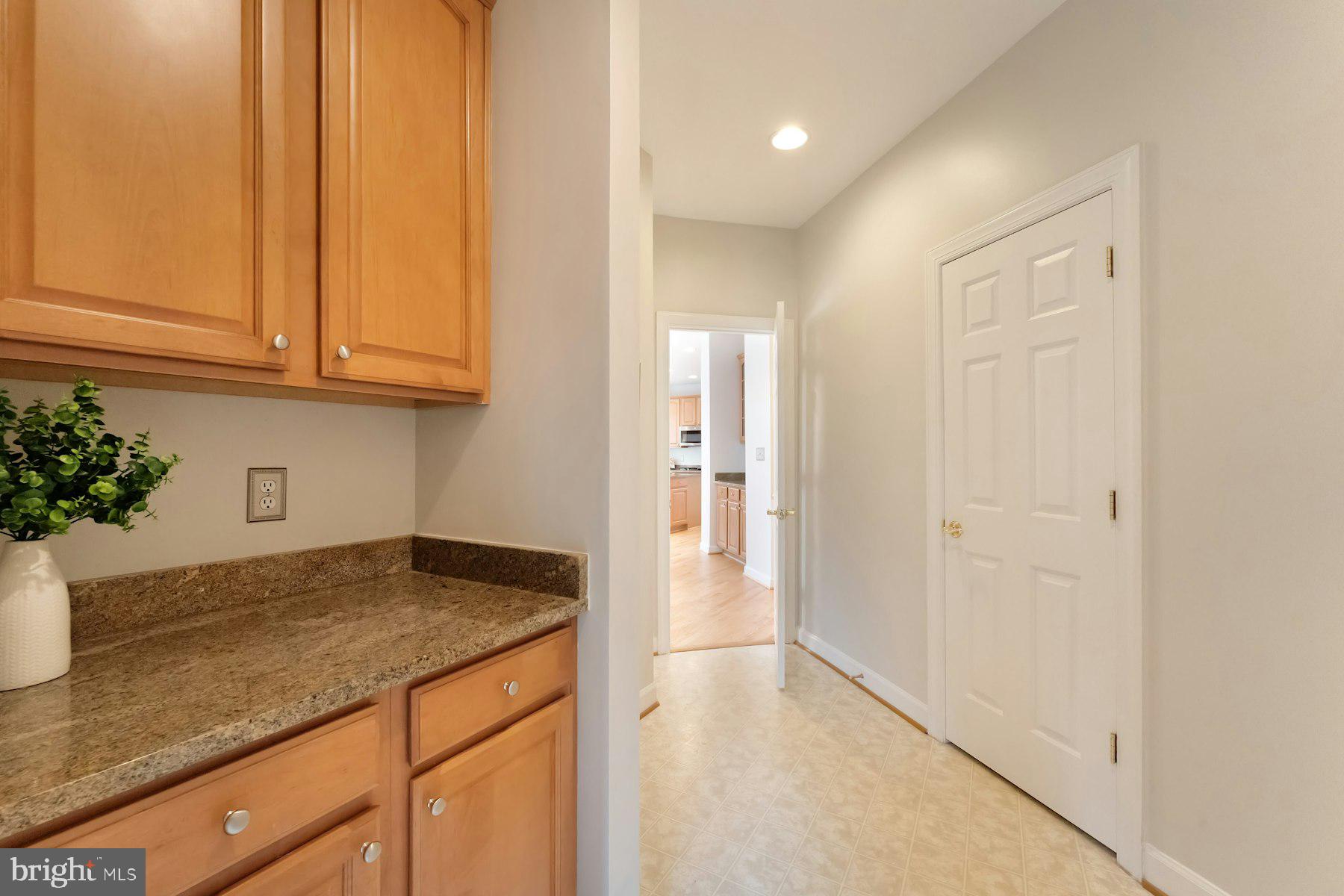 EDWARDS LANDING - Residential