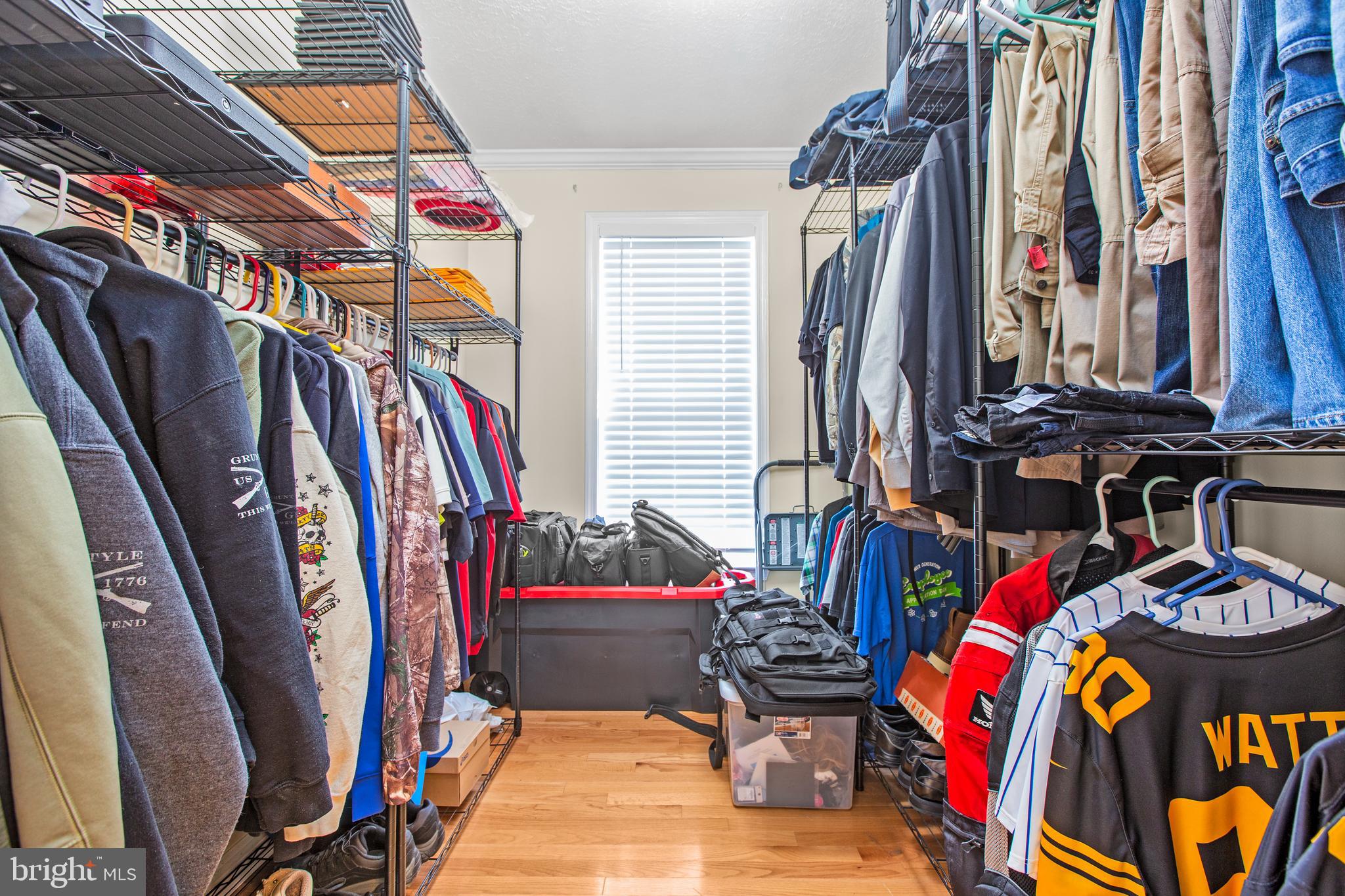 FOX CHASE - Residential