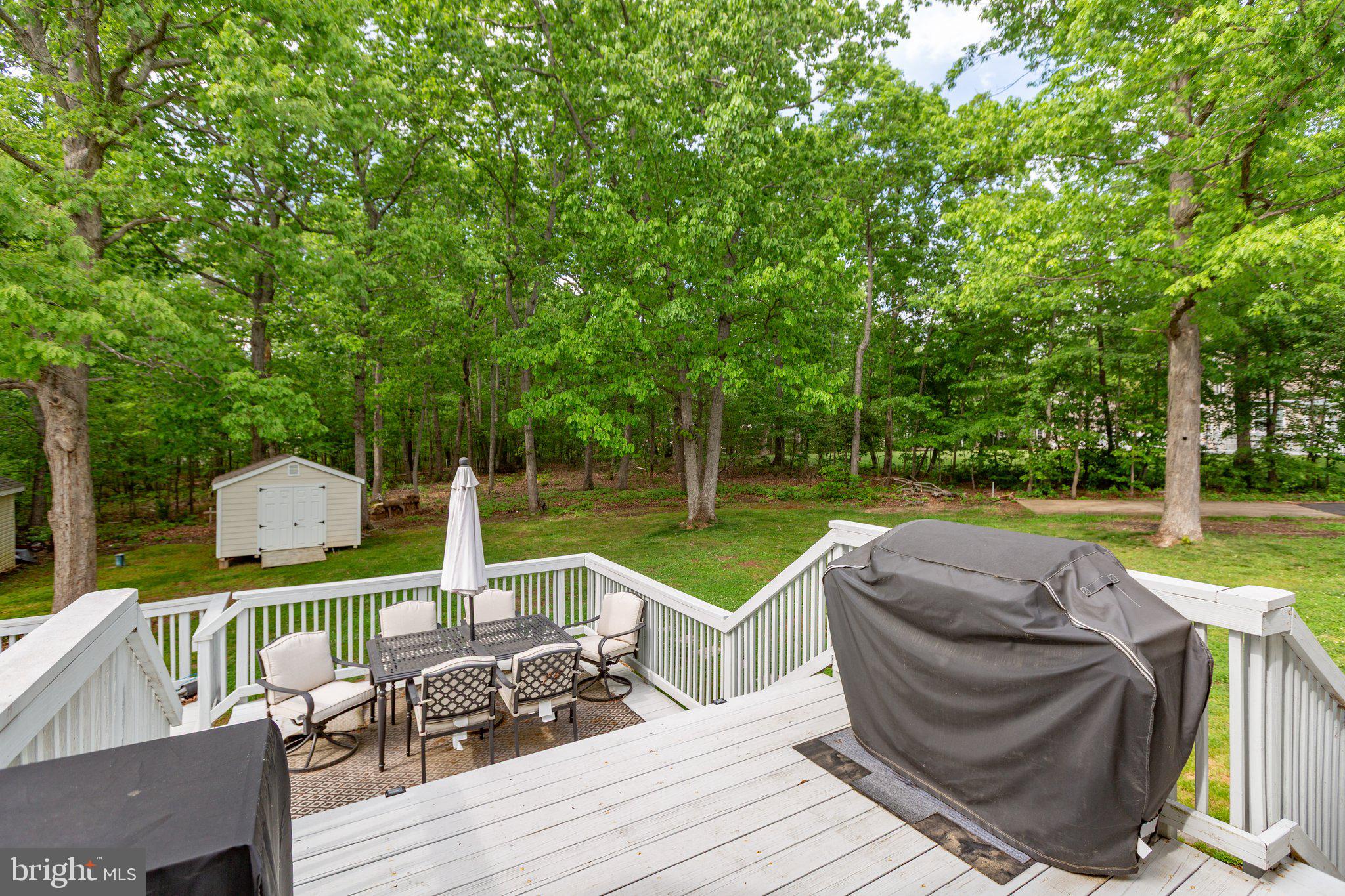 FOX CHASE - Residential