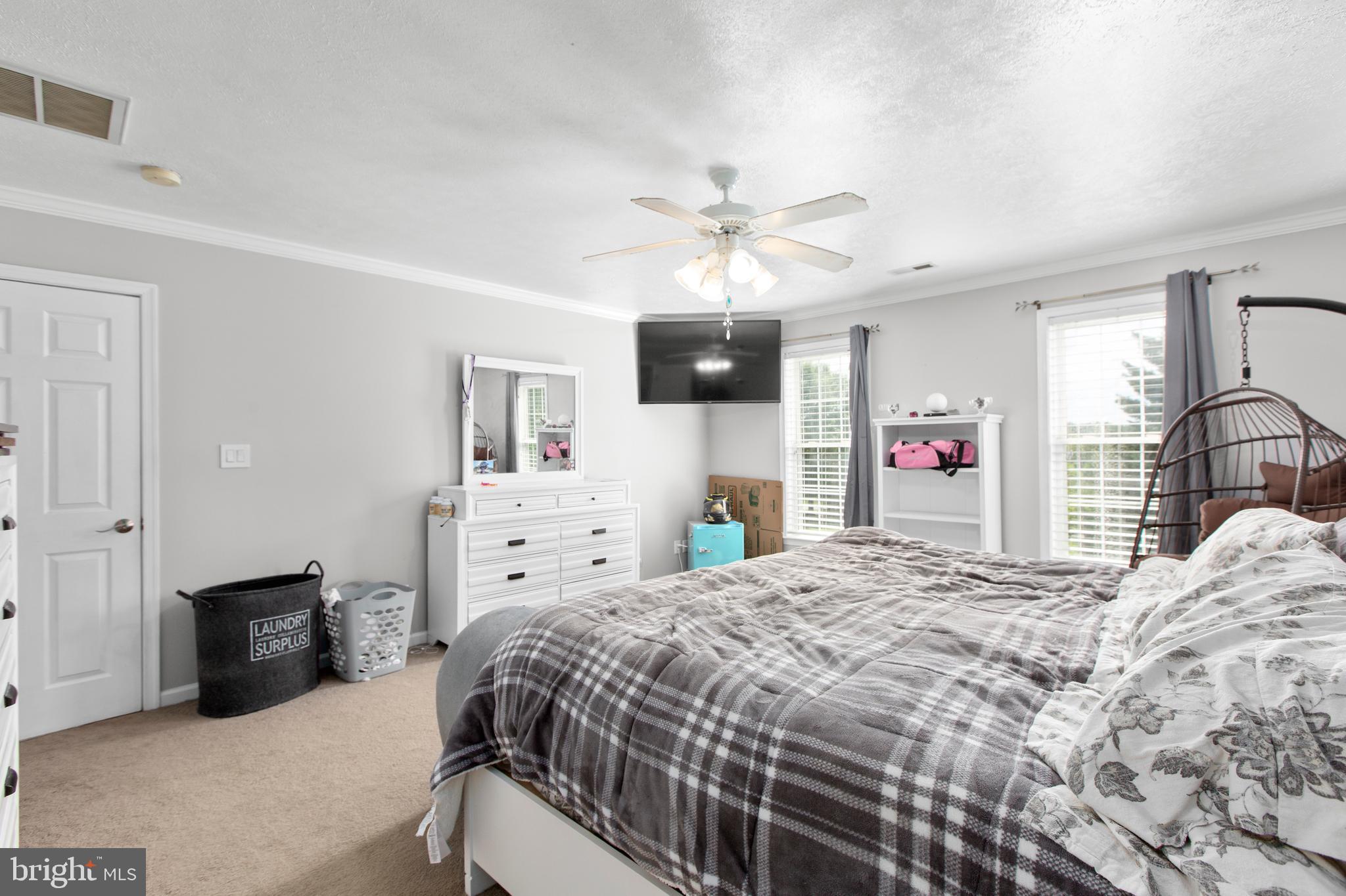 FOX CHASE - Residential